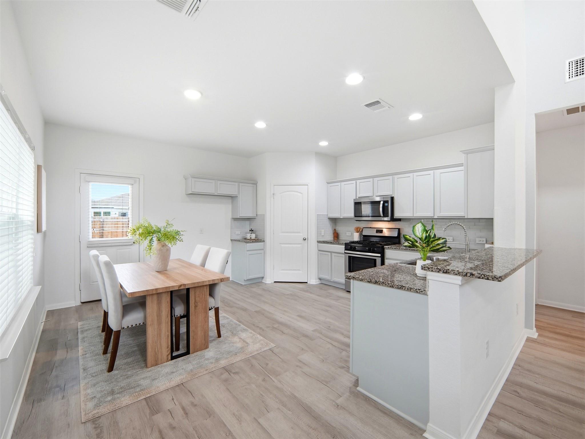 2911 Tilmon Ln, Austin, TX 78725