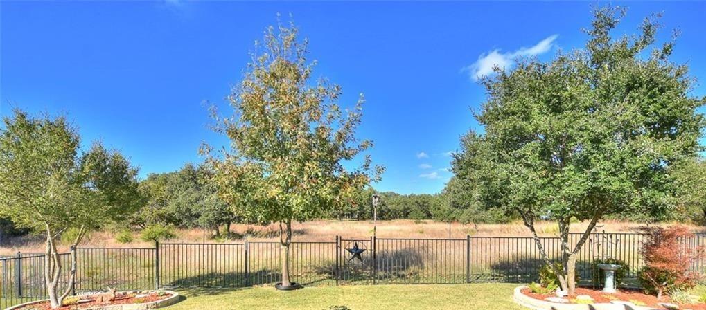 327 Fieldstone Dr, Georgetown, TX 78633