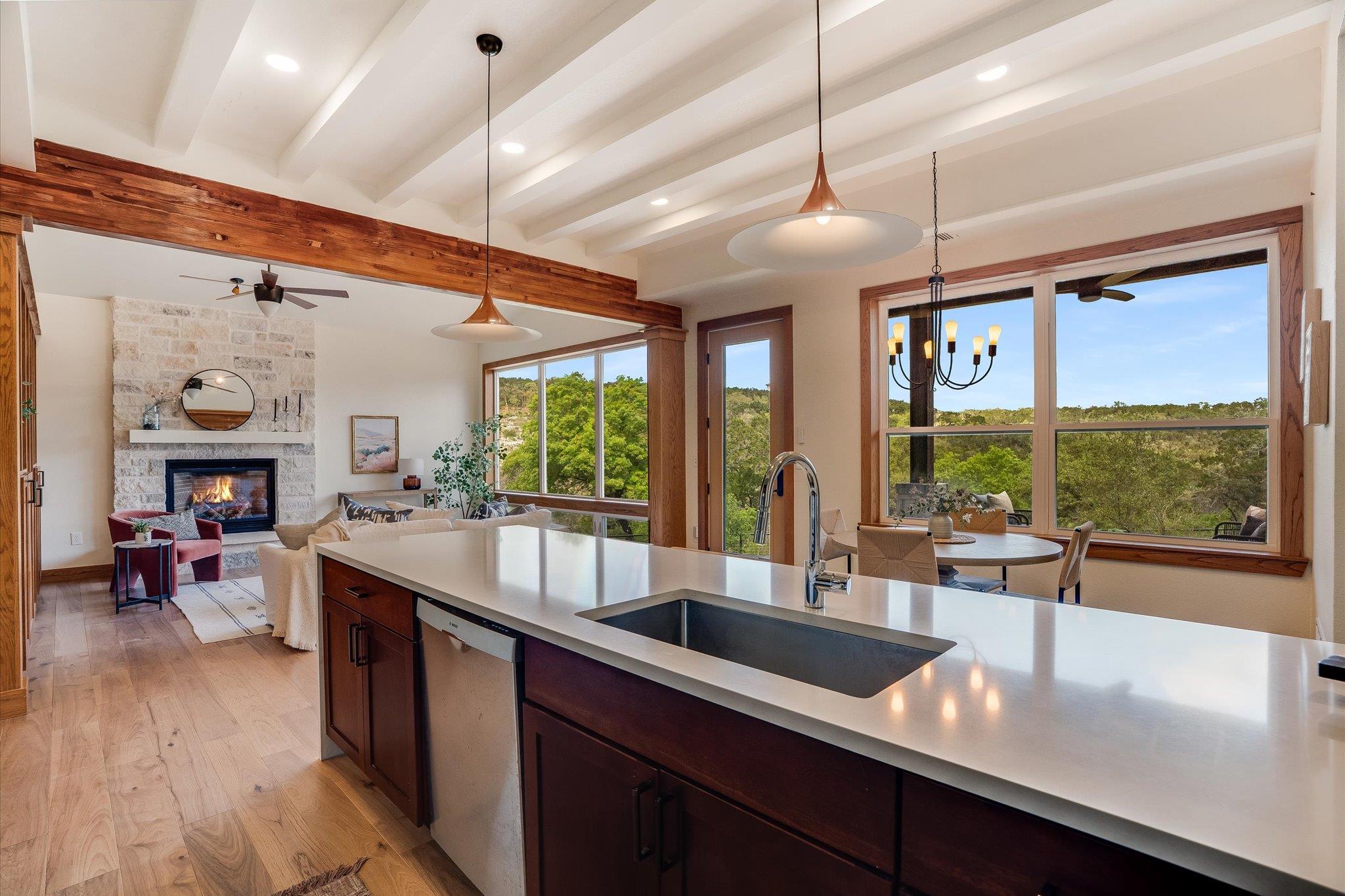 721 Bluffview Dr, Wimberley, TX 78676