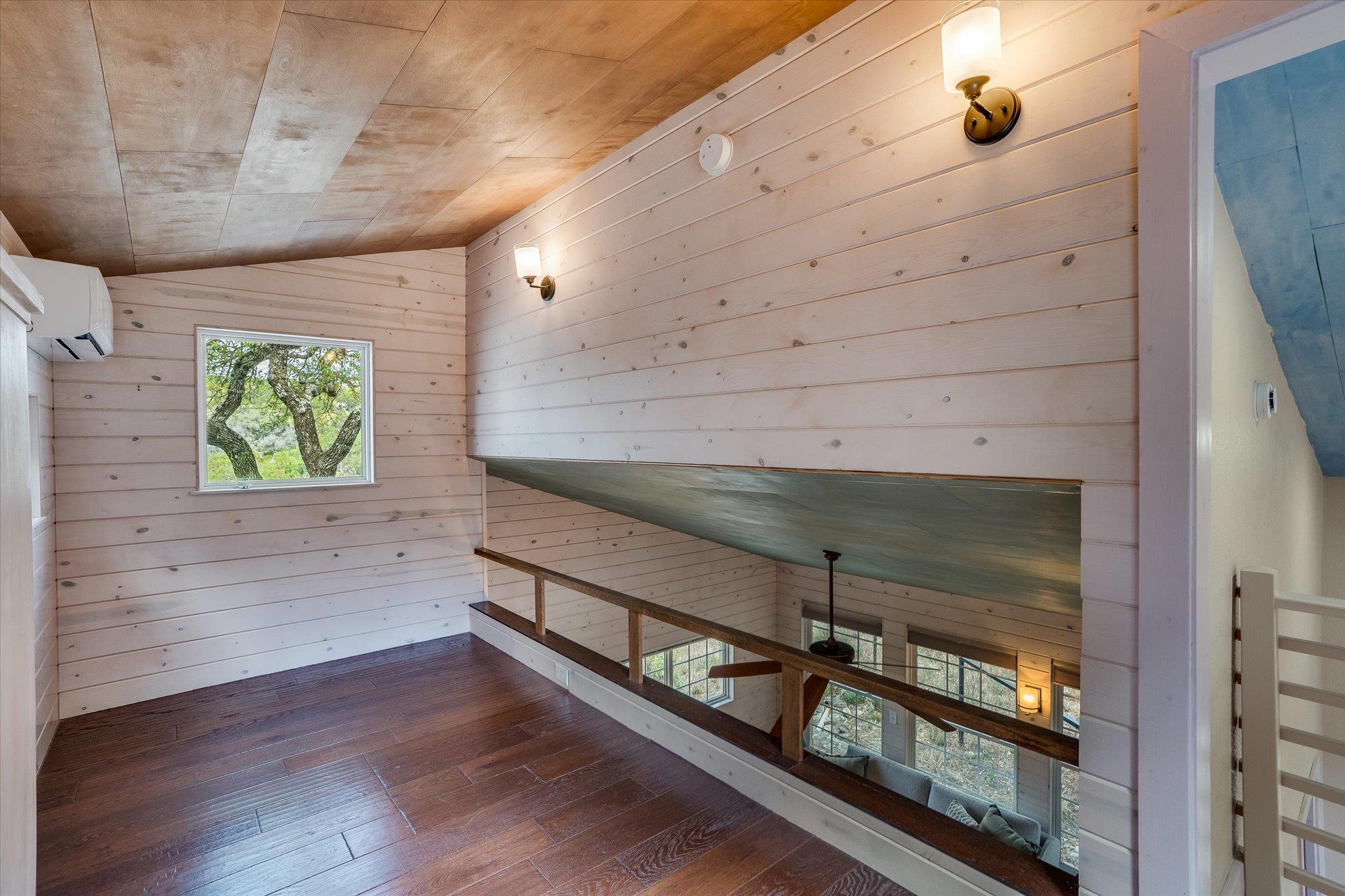 721 Bluffview Dr, Wimberley, TX 78676