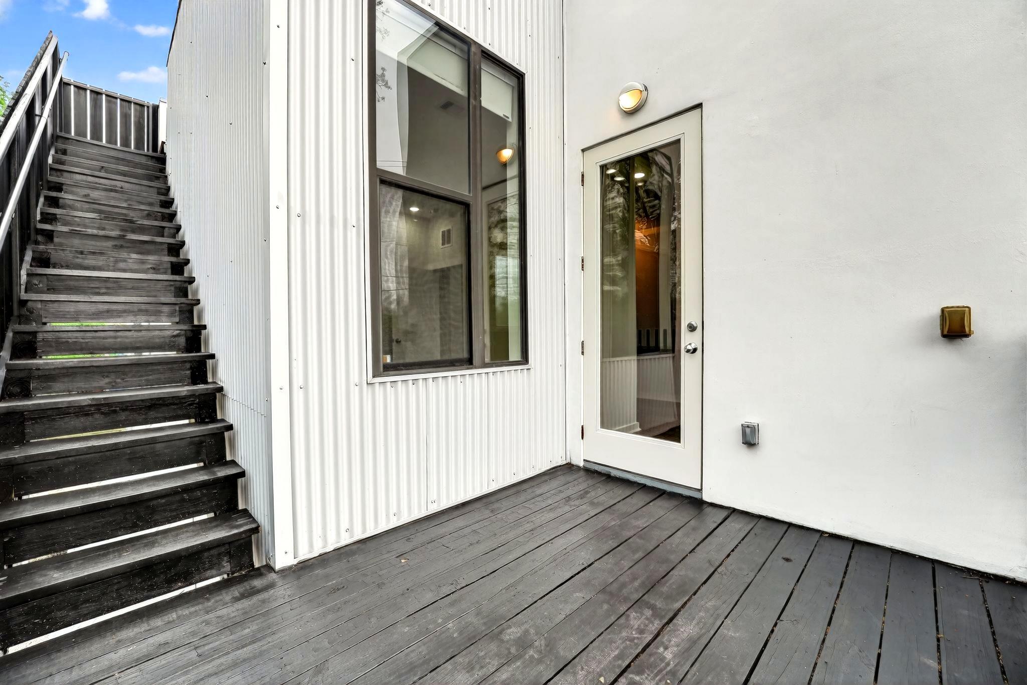 1616 Haskell St # A, Austin, TX 78702