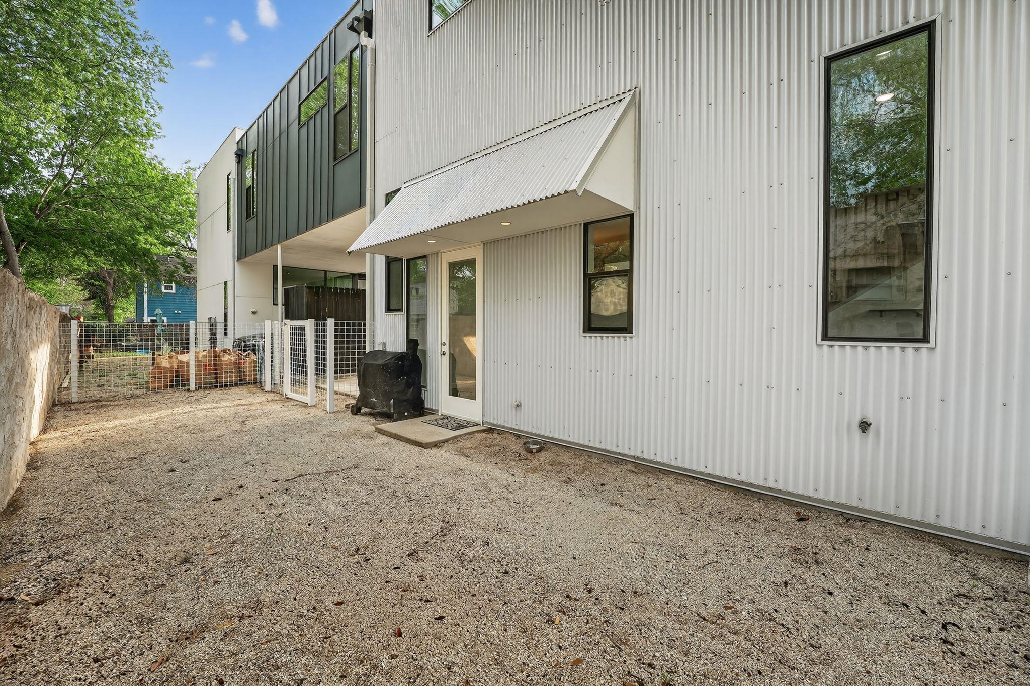 1616 Haskell St # A, Austin, TX 78702