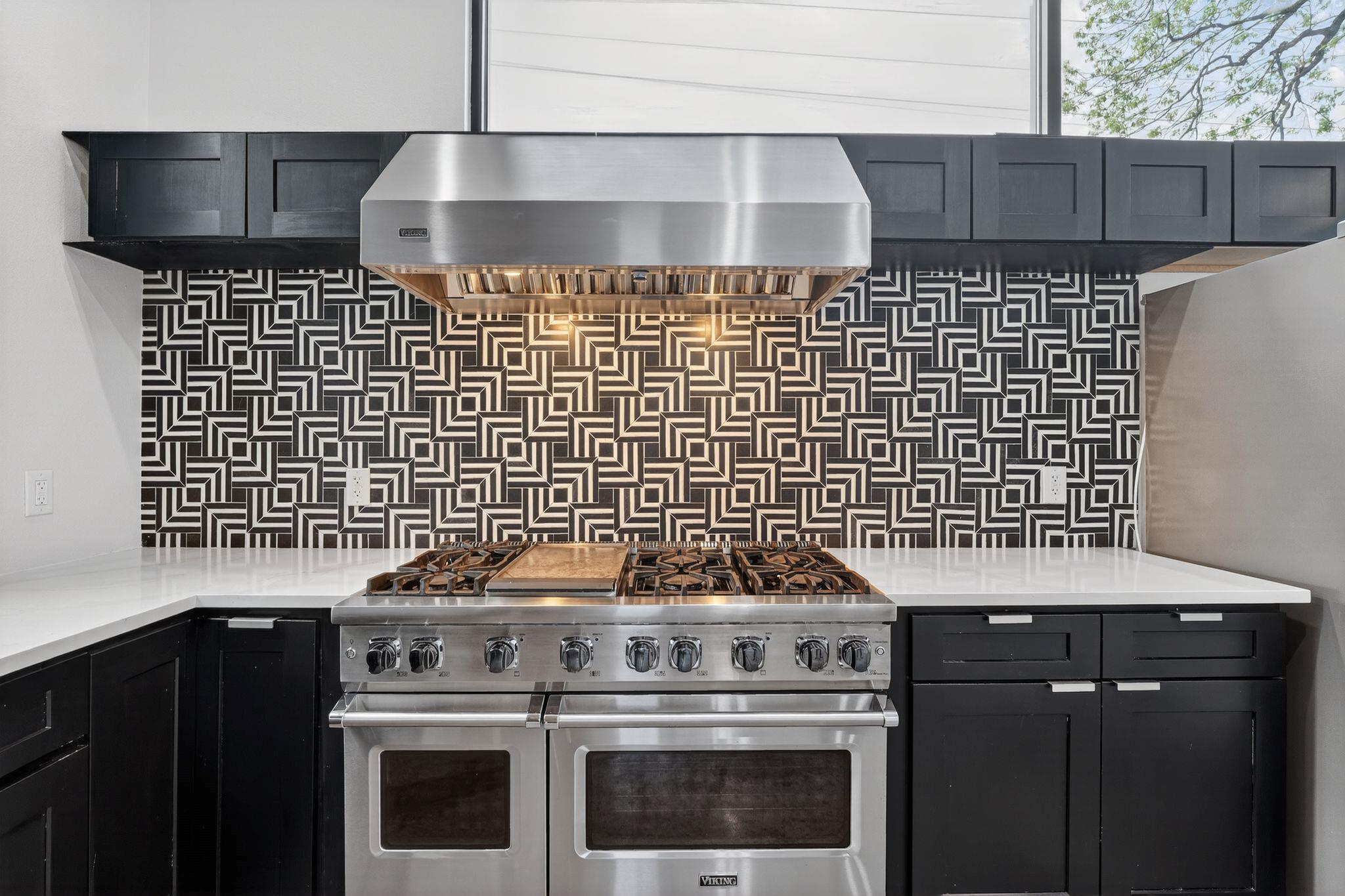 1616 Haskell St # A, Austin, TX 78702