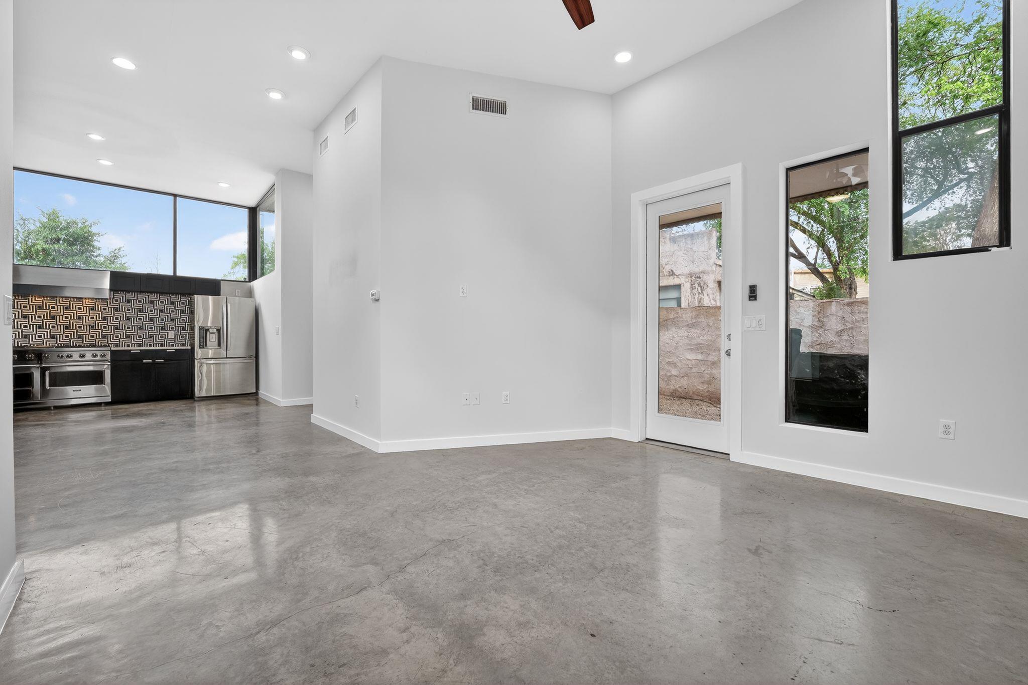 1616 Haskell St # A, Austin, TX 78702