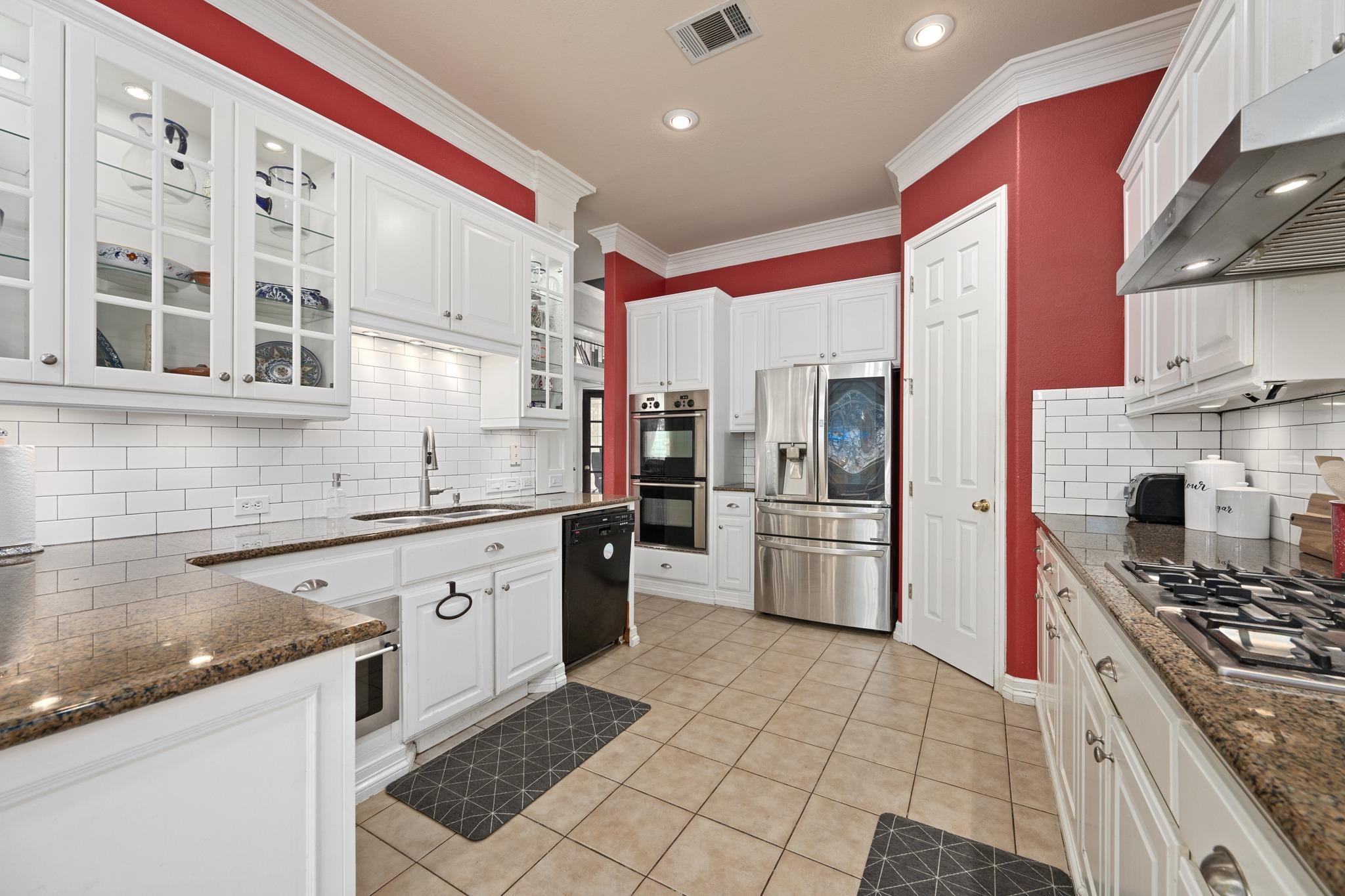 2725 Cedar Springs Pl, Round Rock, TX 78681