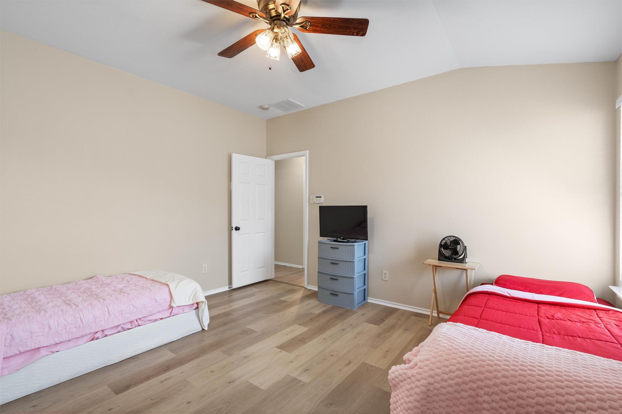 1113 Tudor House Rd, Pflugerville, TX 78660