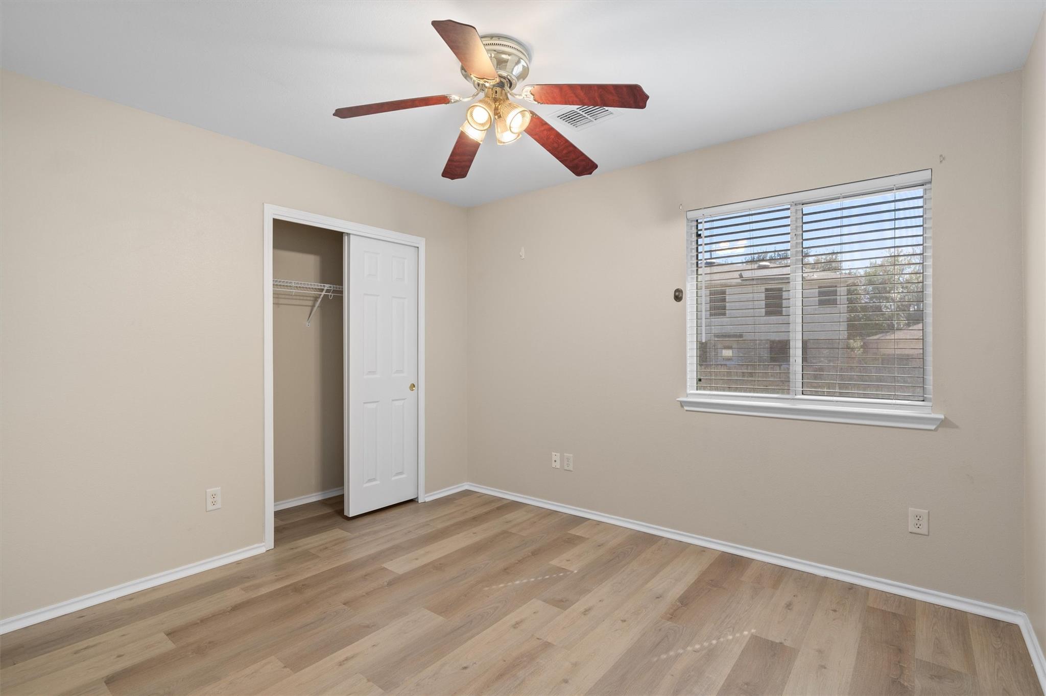 1113 Tudor House Rd, Pflugerville, TX 78660