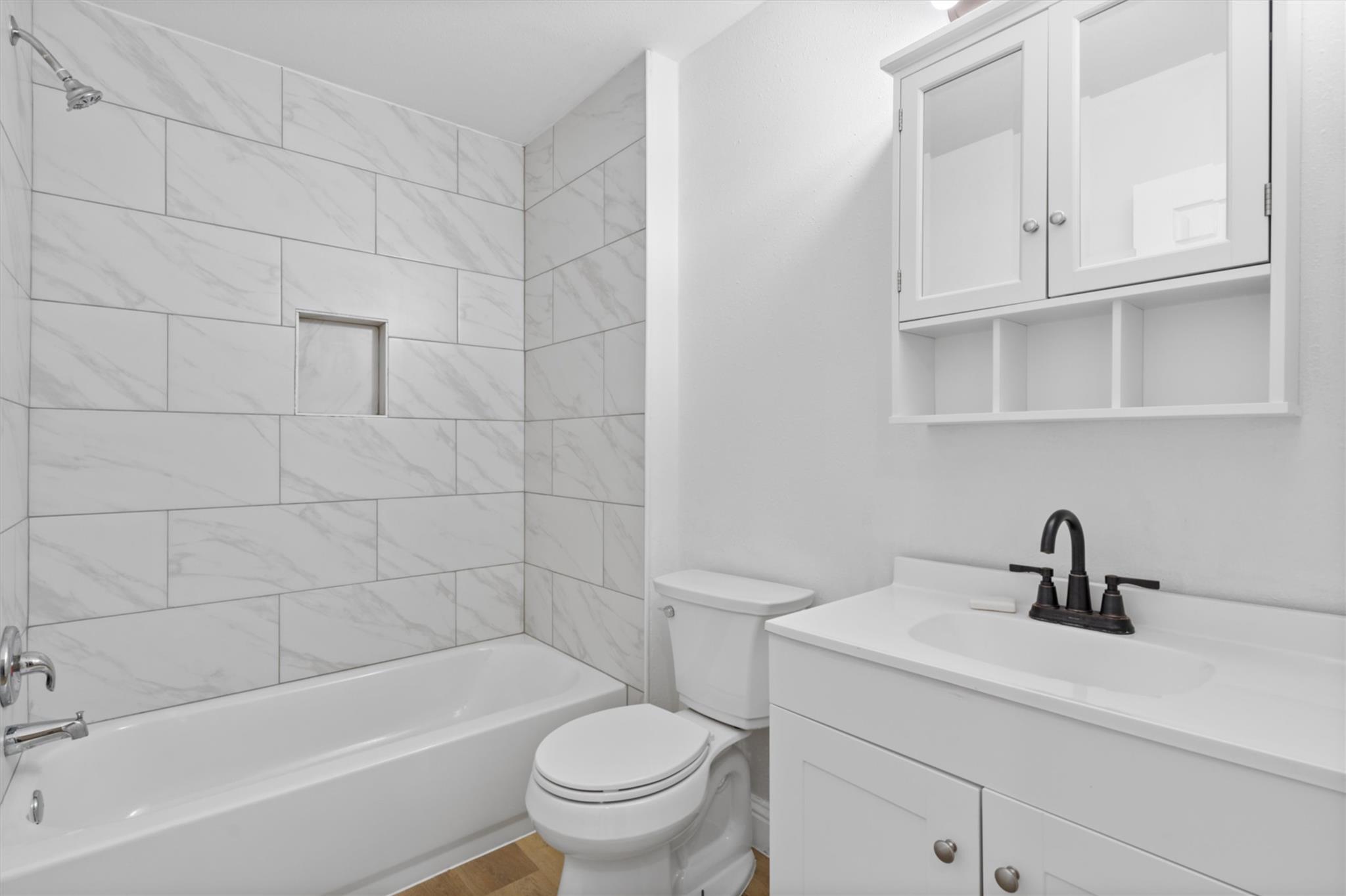 1113 Tudor House Rd, Pflugerville, TX 78660