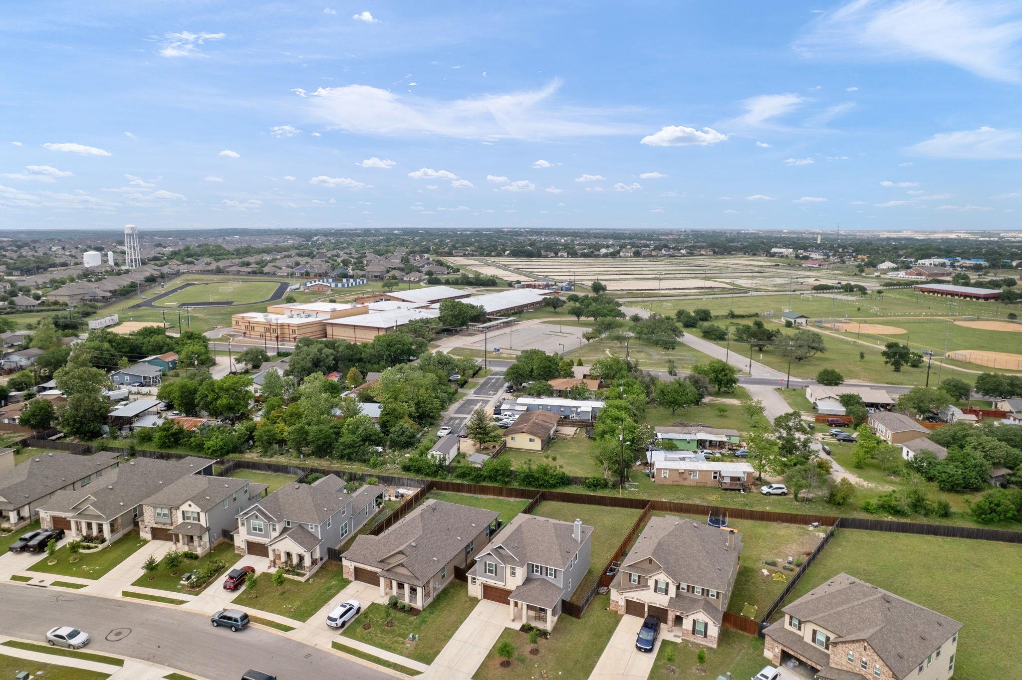 130 McGinnis Trl, Kyle, TX 78640