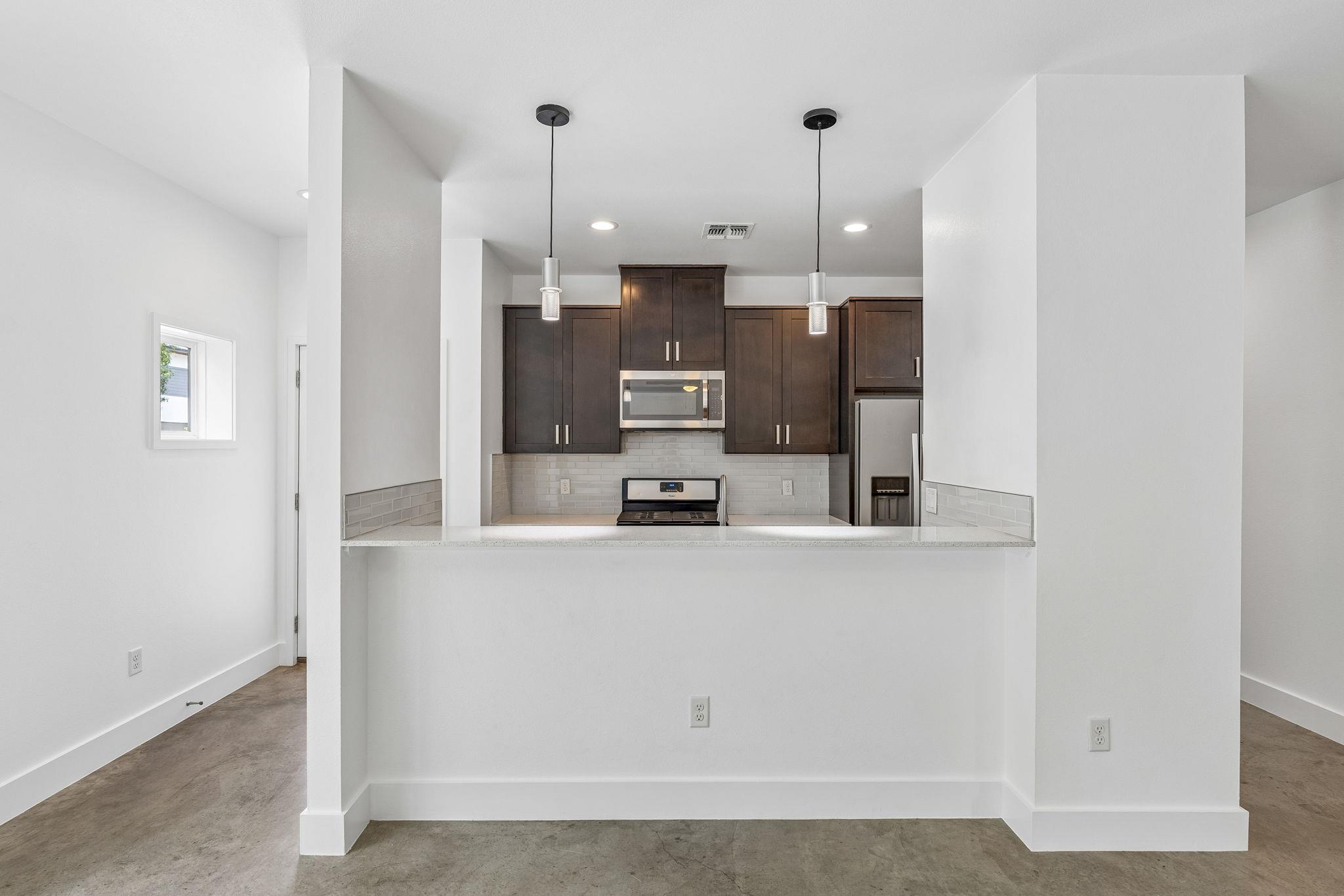 2101 Montopolis Dr # 18, Austin, TX 78741