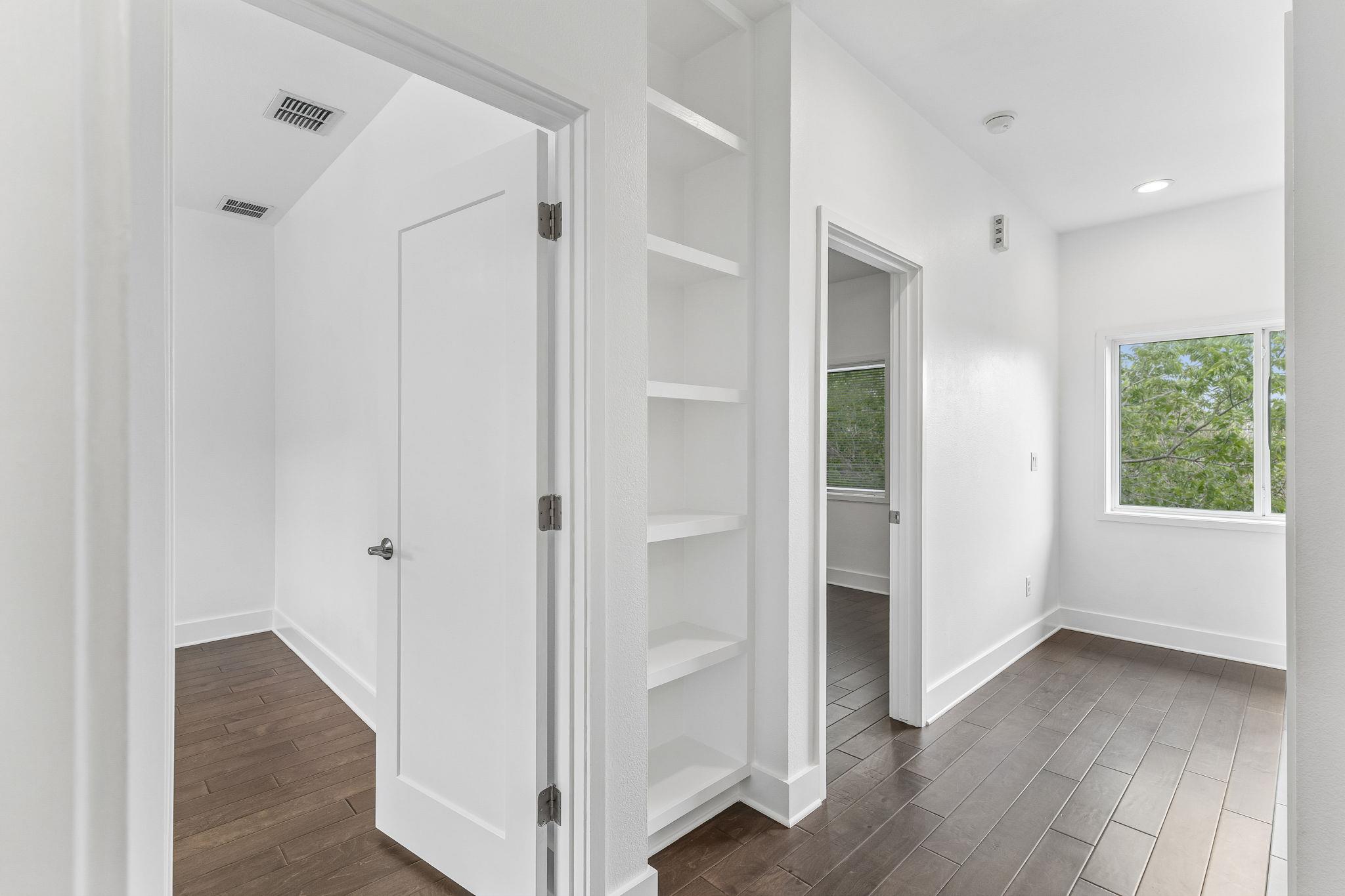 2101 Montopolis Dr # 18, Austin, TX 78741