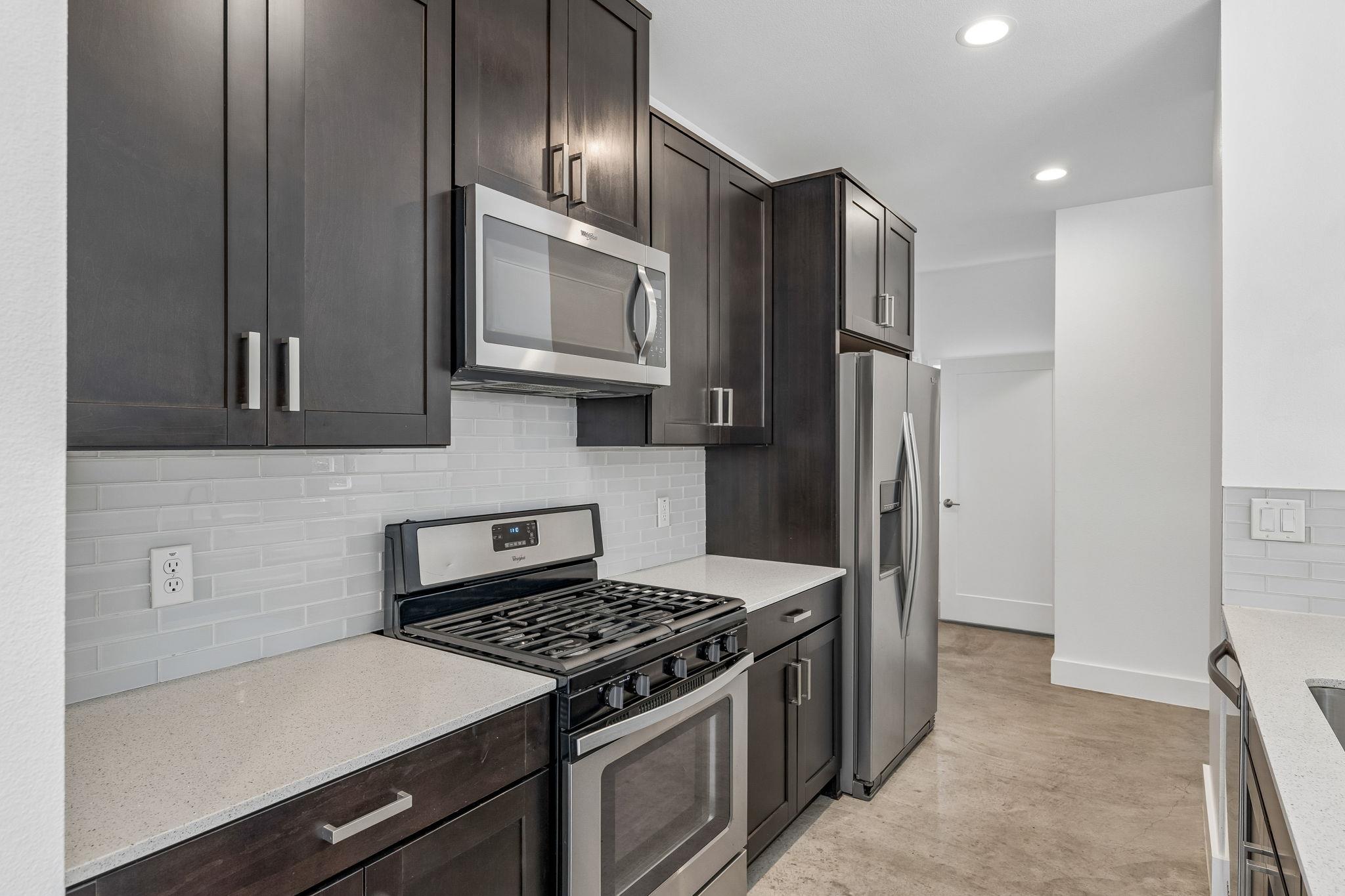 2101 Montopolis Dr # 18, Austin, TX 78741