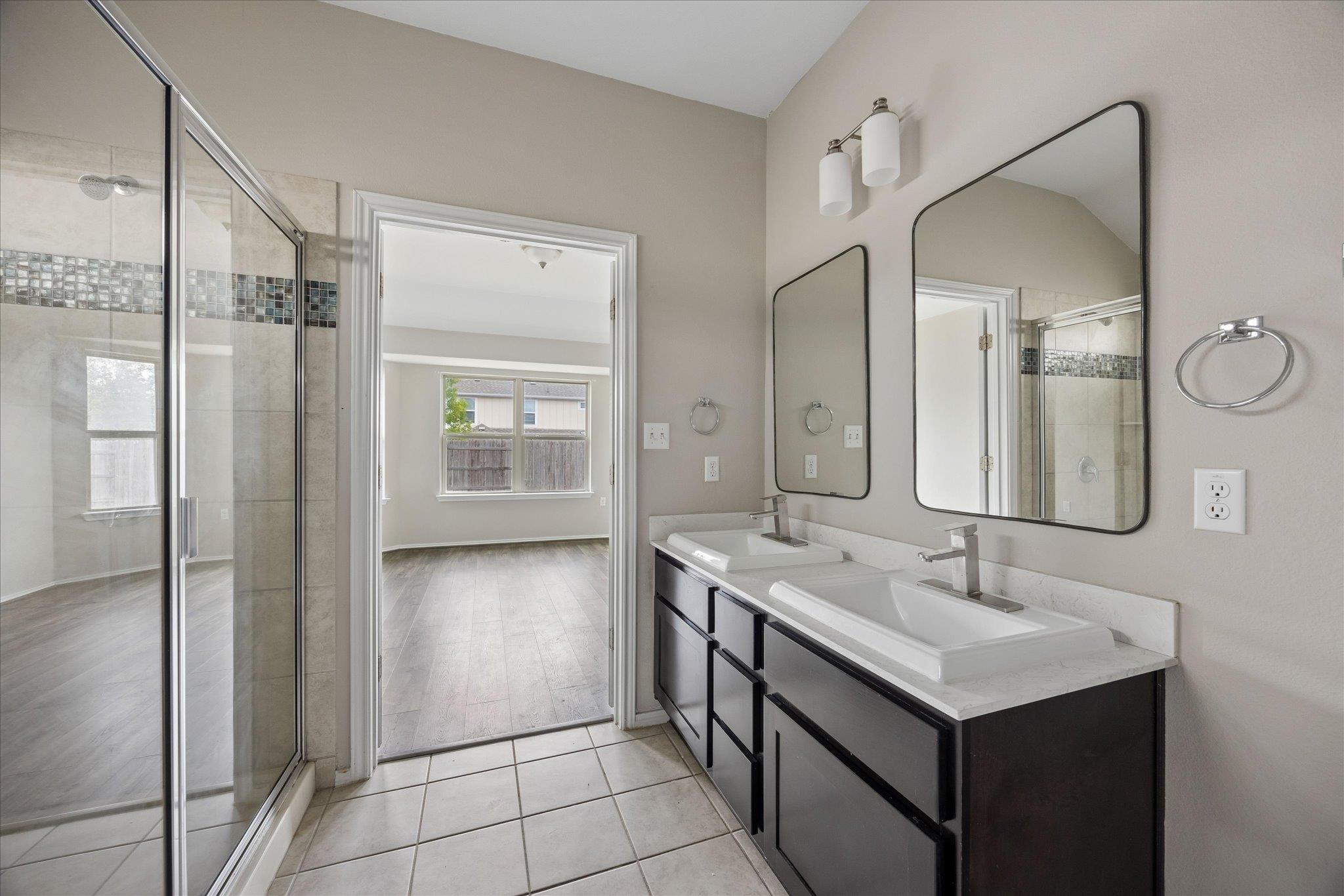 5505 Bonneville Bnd, Austin, TX 78744