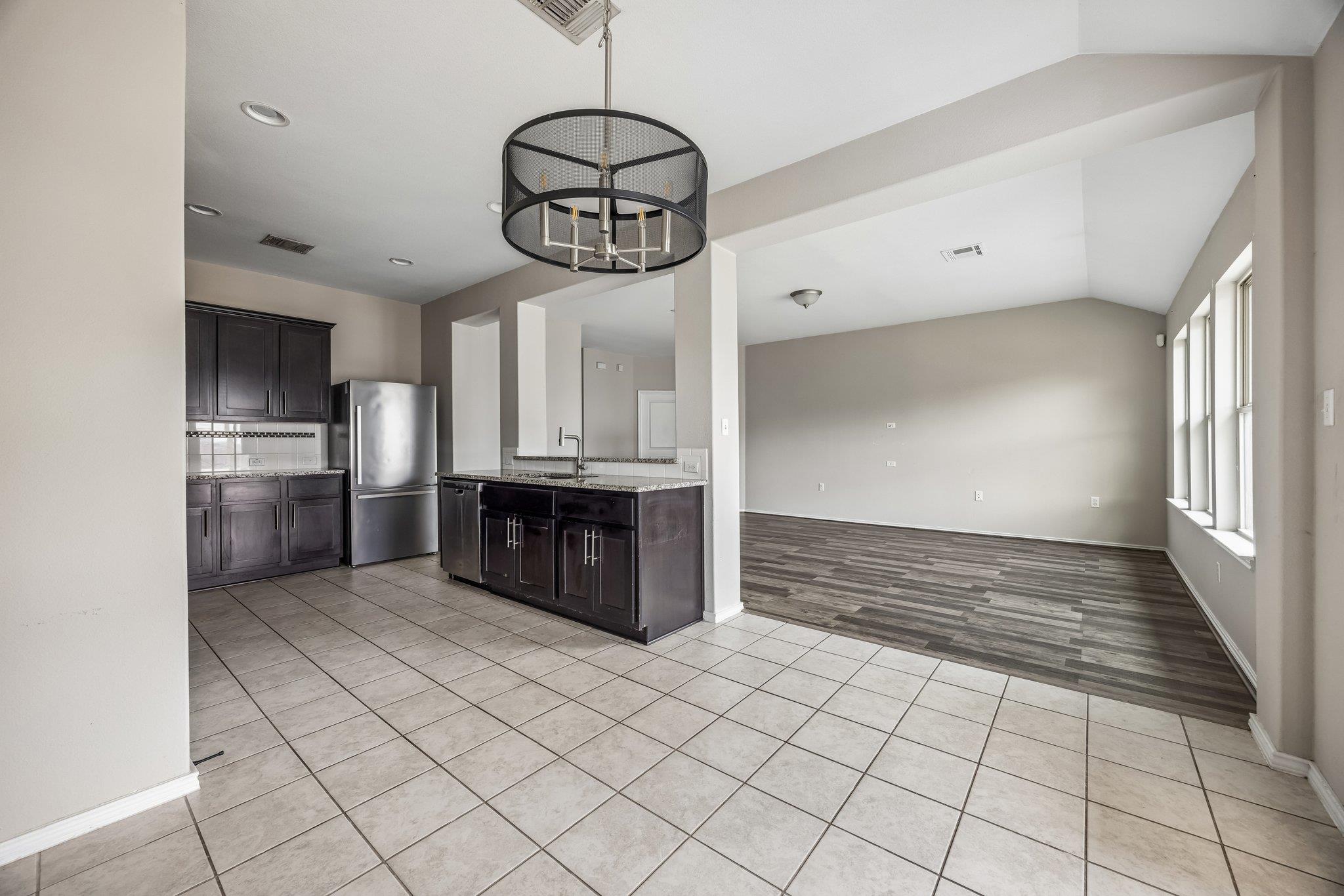 5505 Bonneville Bnd, Austin, TX 78744
