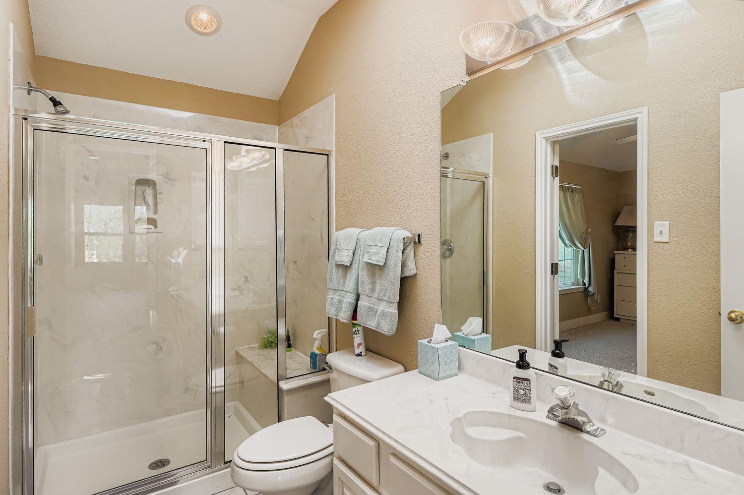 900 Wayside Dr, Wimberley, TX 78676