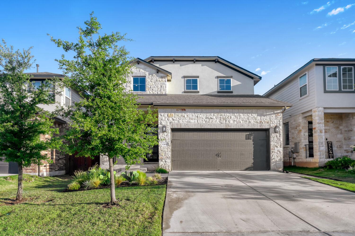 1309 Kneehigh Ln, Georgetown, TX 78633