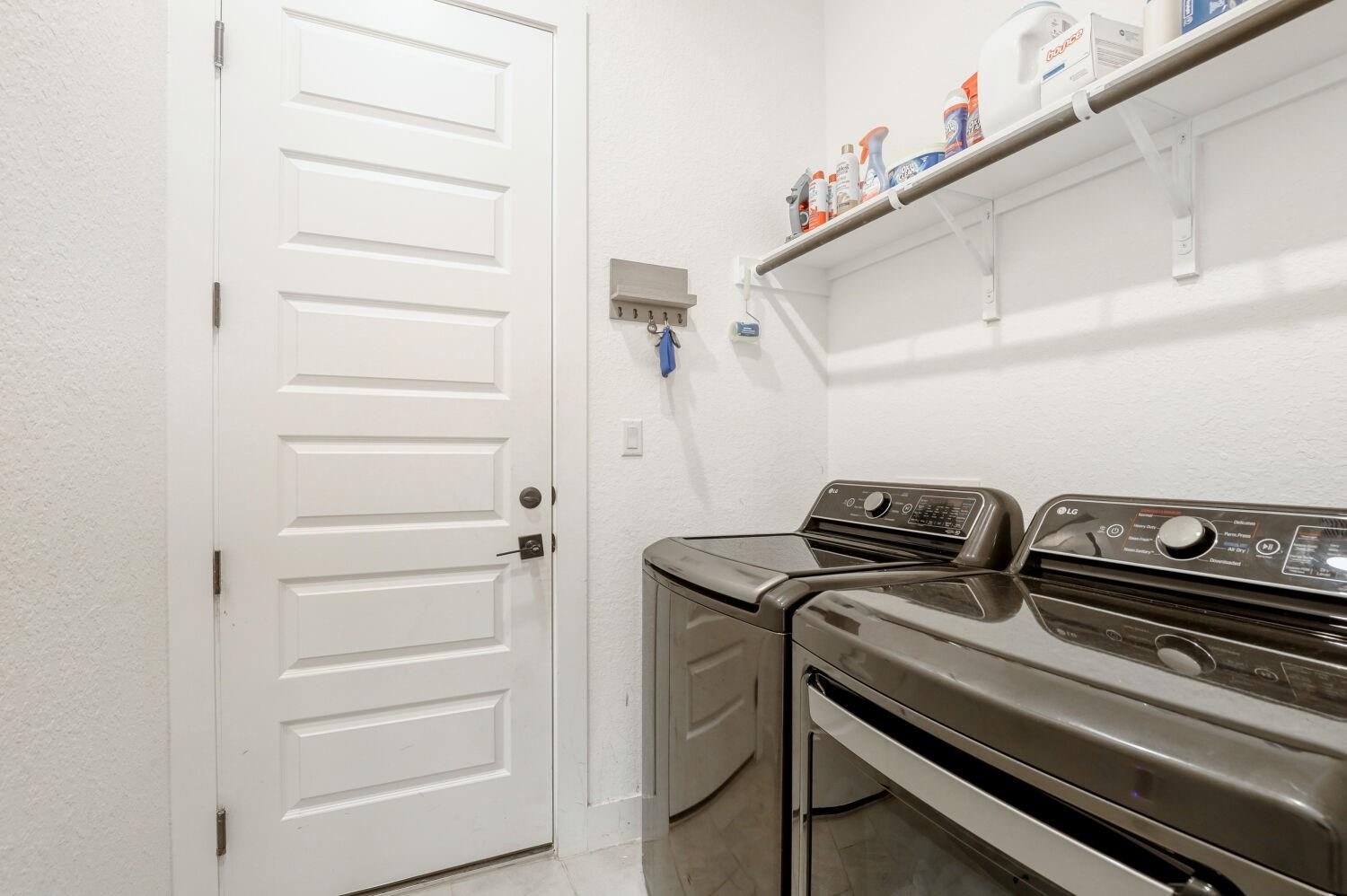 1309 Kneehigh Ln, Georgetown, TX 78633