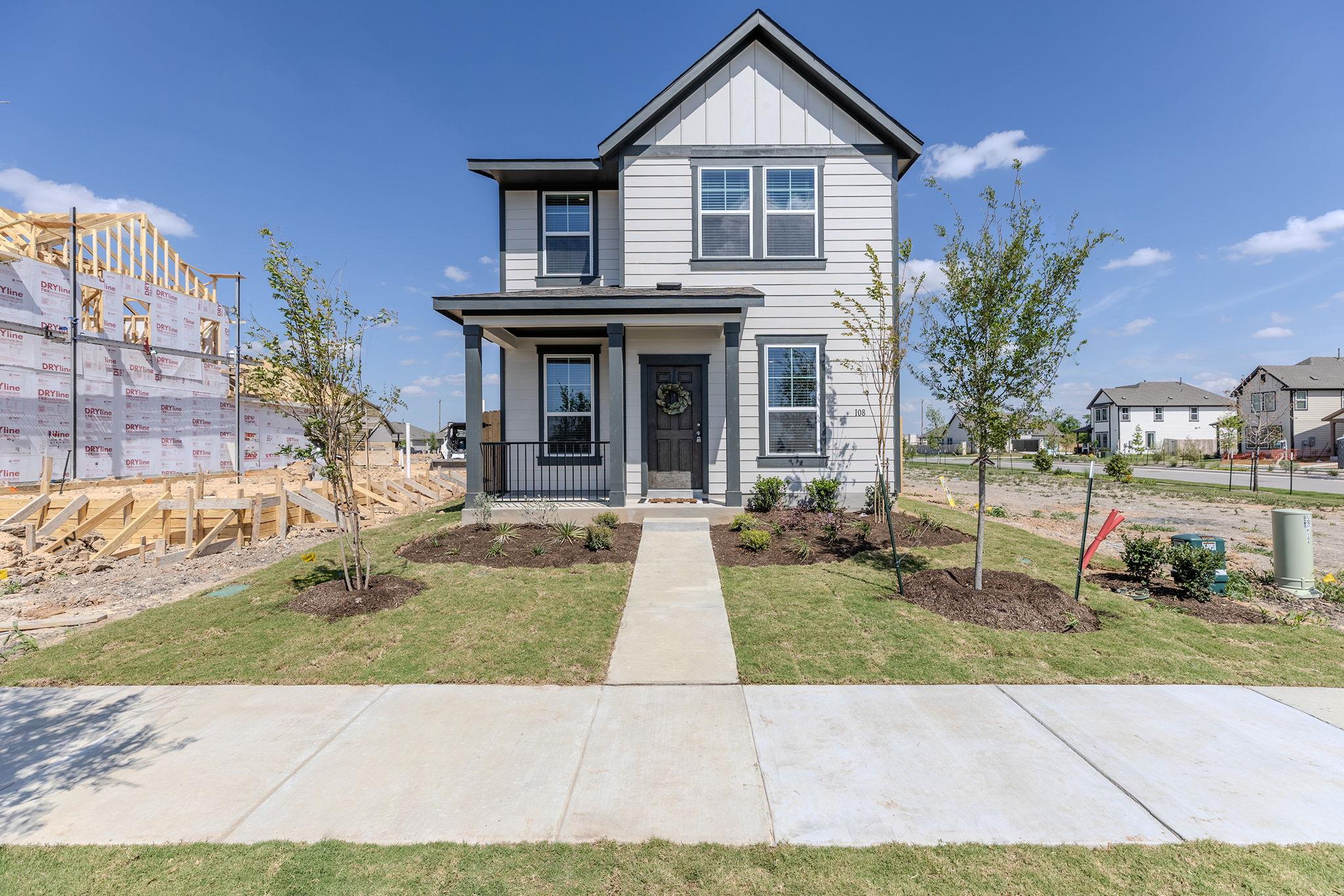 108 Hartson Dr, Taylor, TX 76574