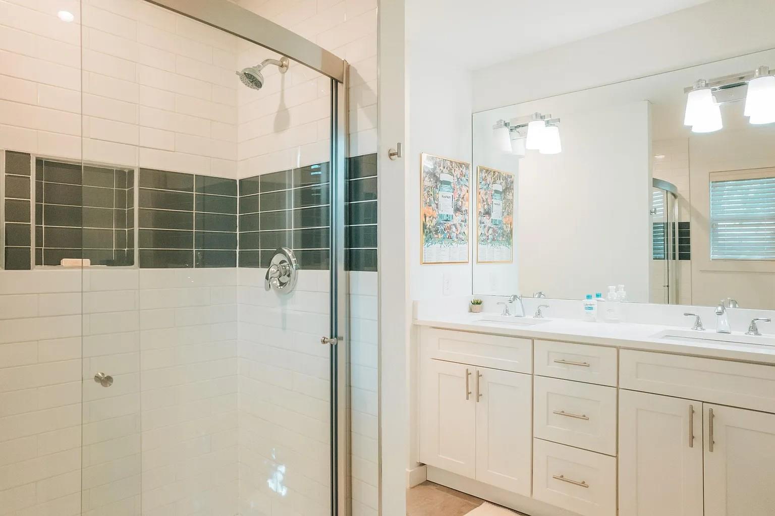 1008 Walter St, Austin, TX 78702