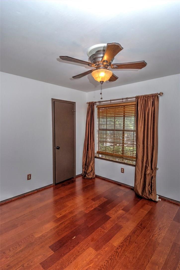 6500 Luckenbach Ln, Austin, TX 78729