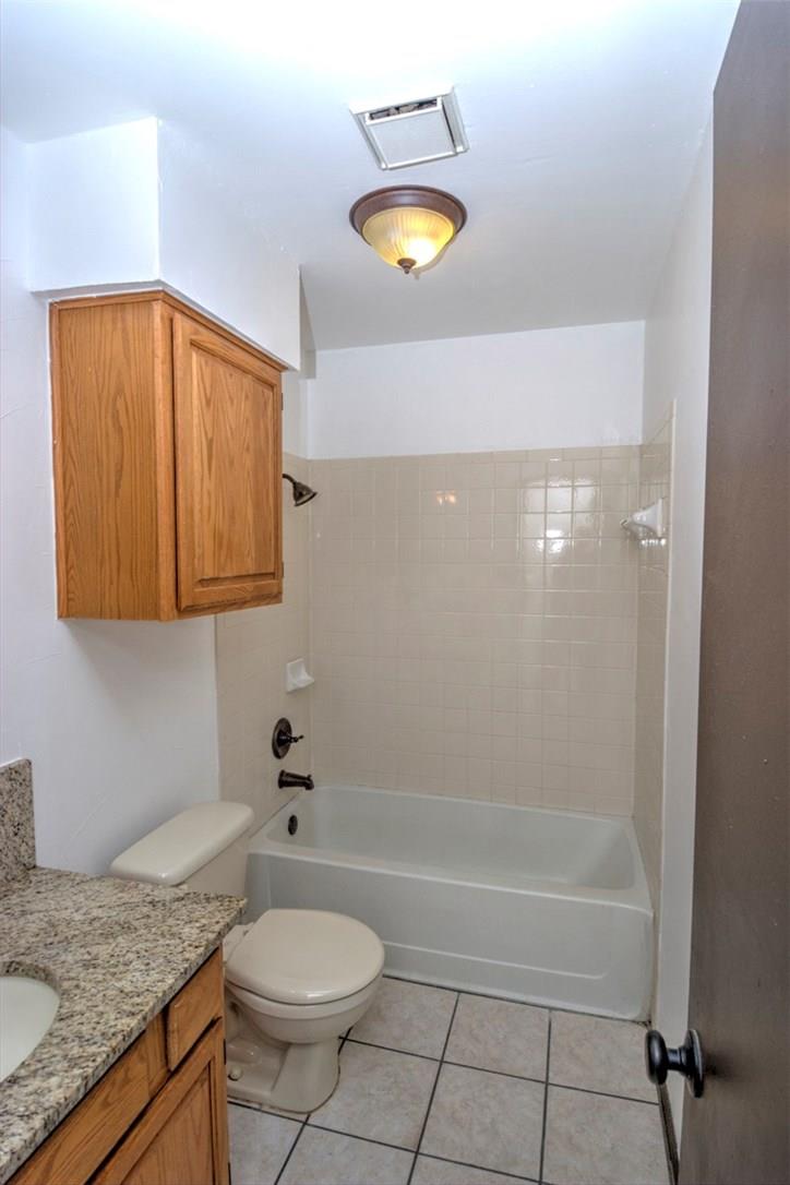 6500 Luckenbach Ln, Austin, TX 78729