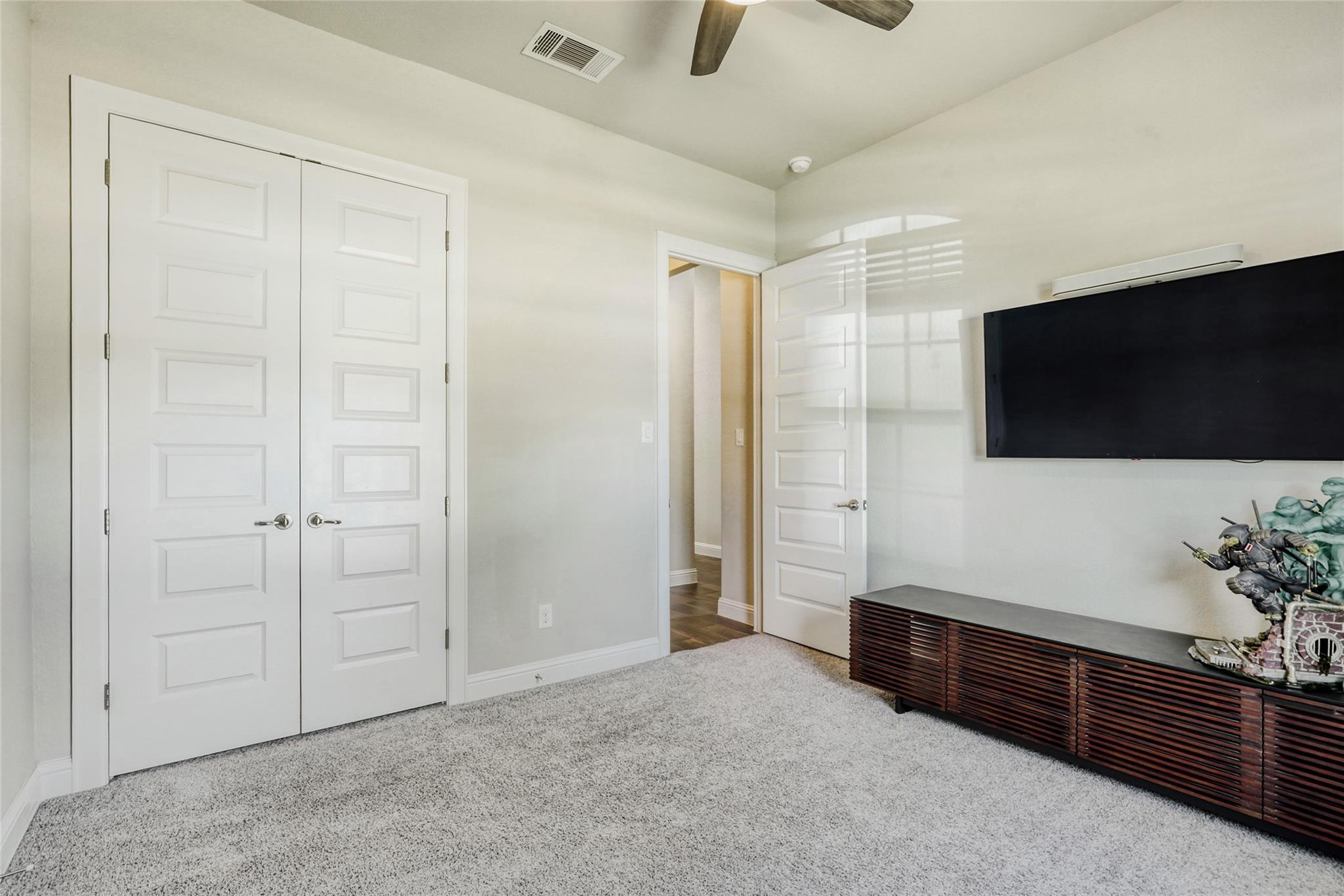 125 Buffalo View Ln, Georgetown, TX 78628