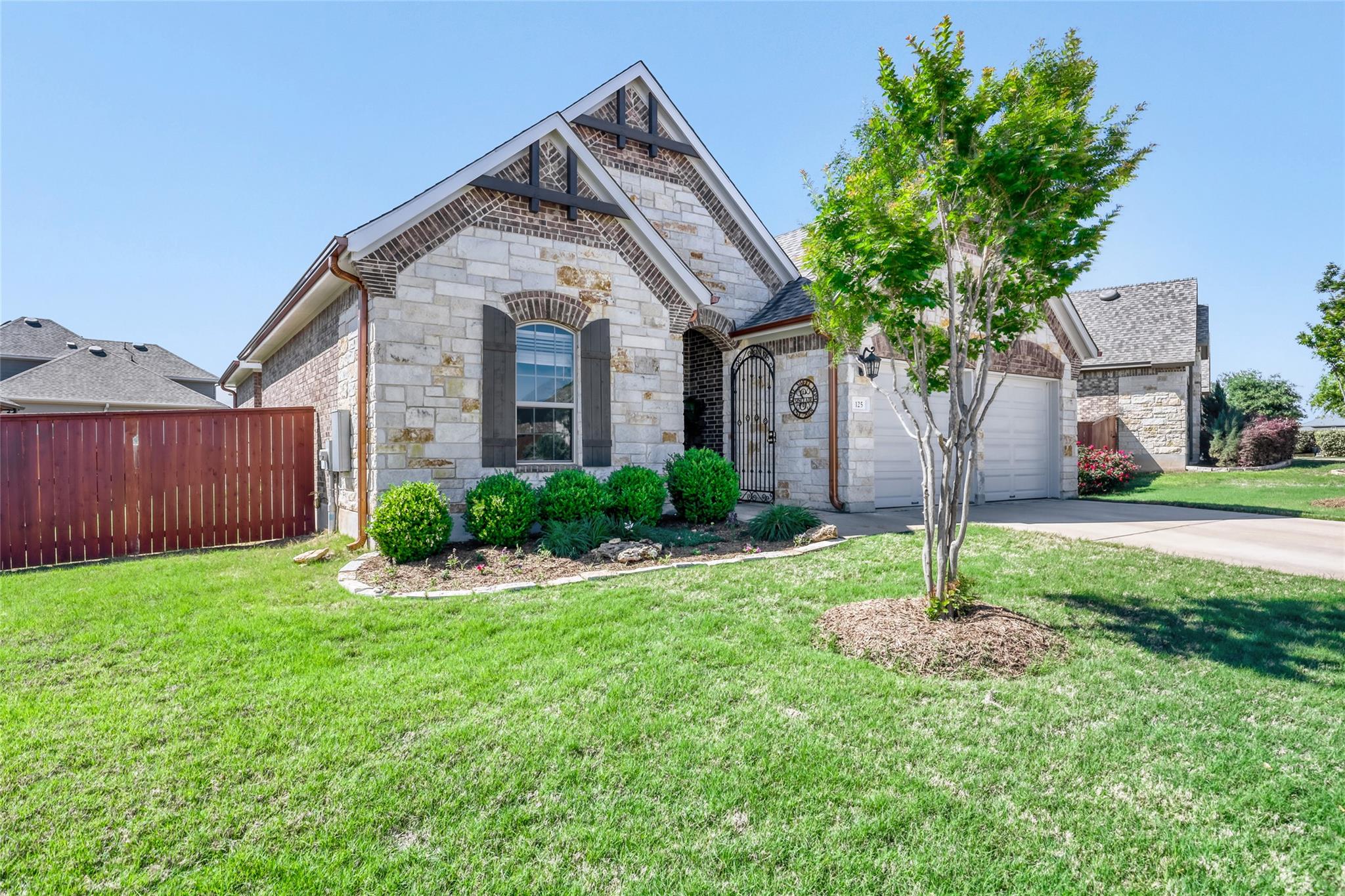 125 Buffalo View Ln, Georgetown, TX 78628