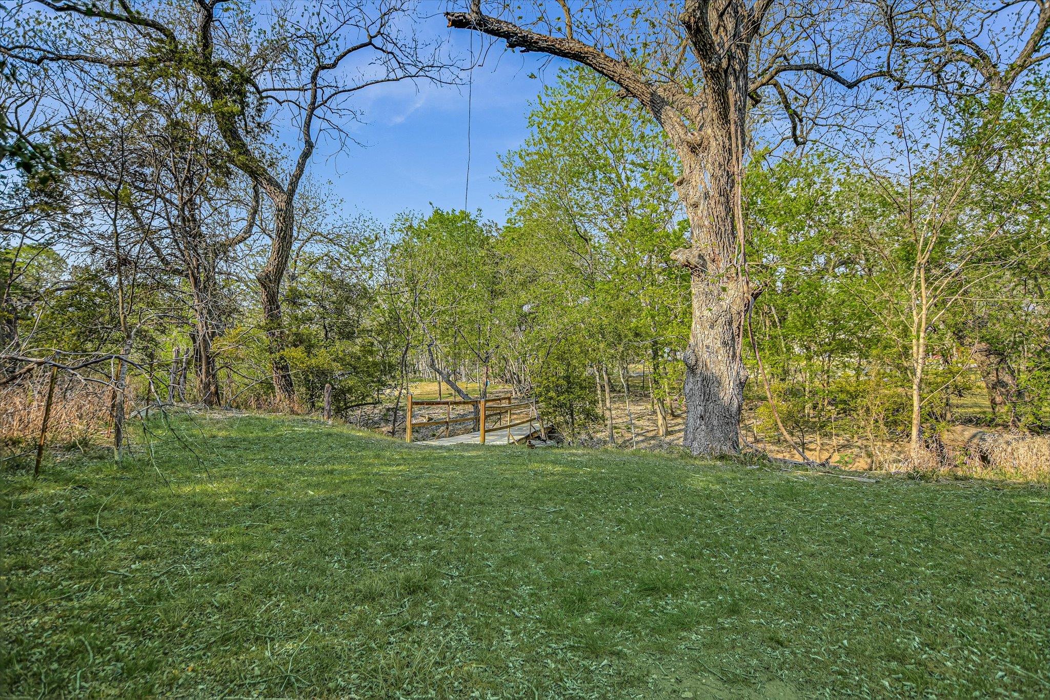 1935 Wayside Dr, Wimberley, TX 78676