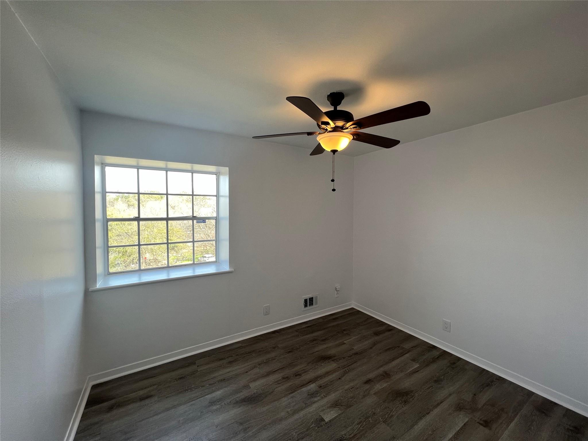 2306 Barton Village Cir, Austin, TX 78704