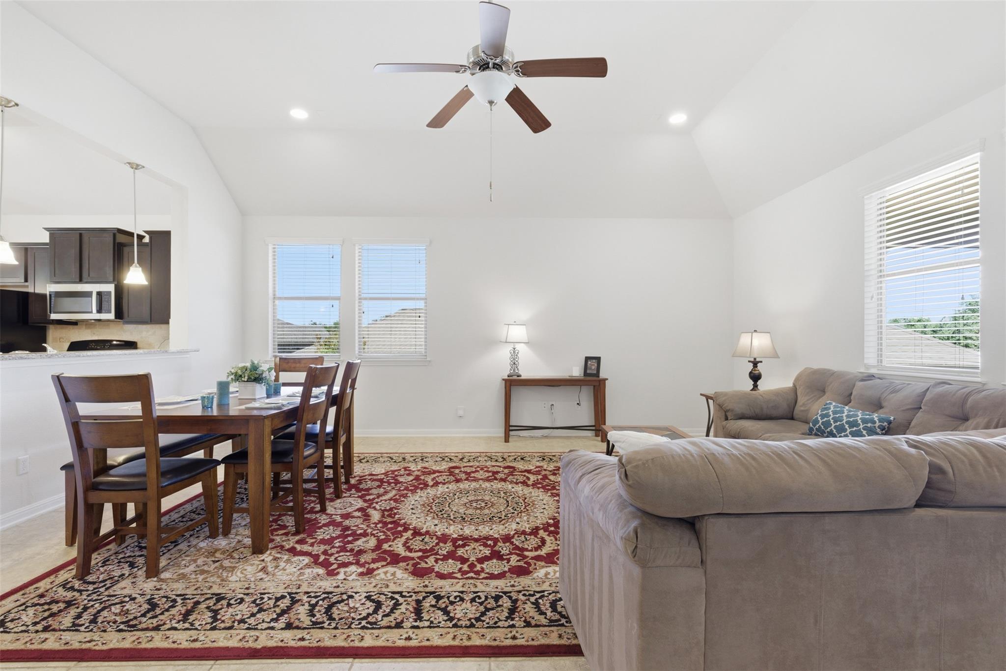 2144 Granite Hill Dr, Leander, TX 78641