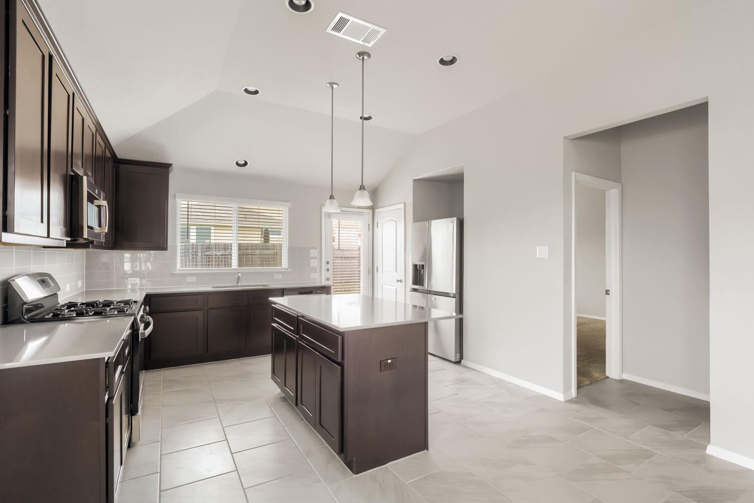 201 Stein Rd, Georgetown, TX 78626