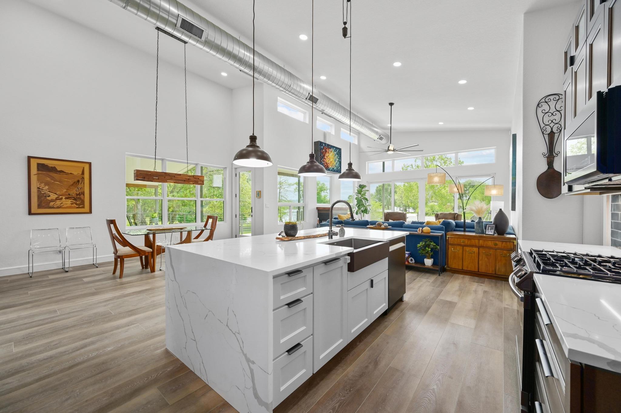 465 County Road 139, Burnet, TX 78611