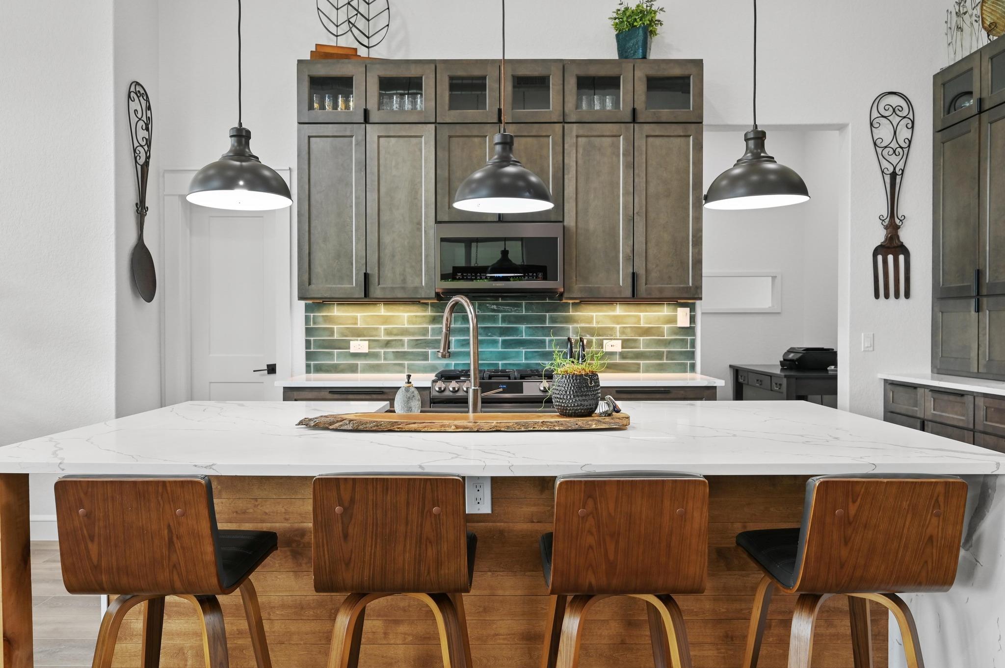 465 County Road 139, Burnet, TX 78611