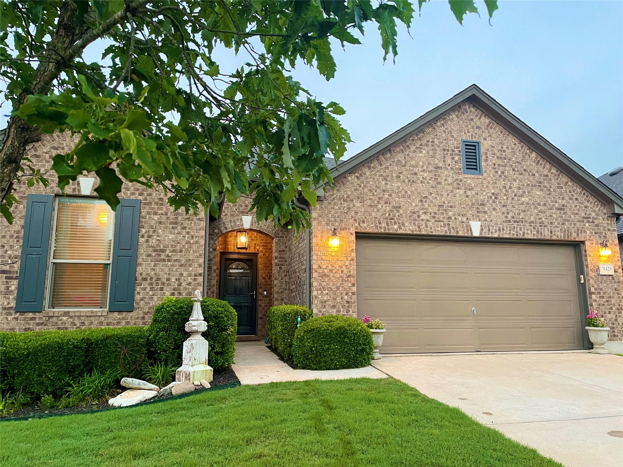 31428 Kingsway Rd, Georgetown, TX 78628