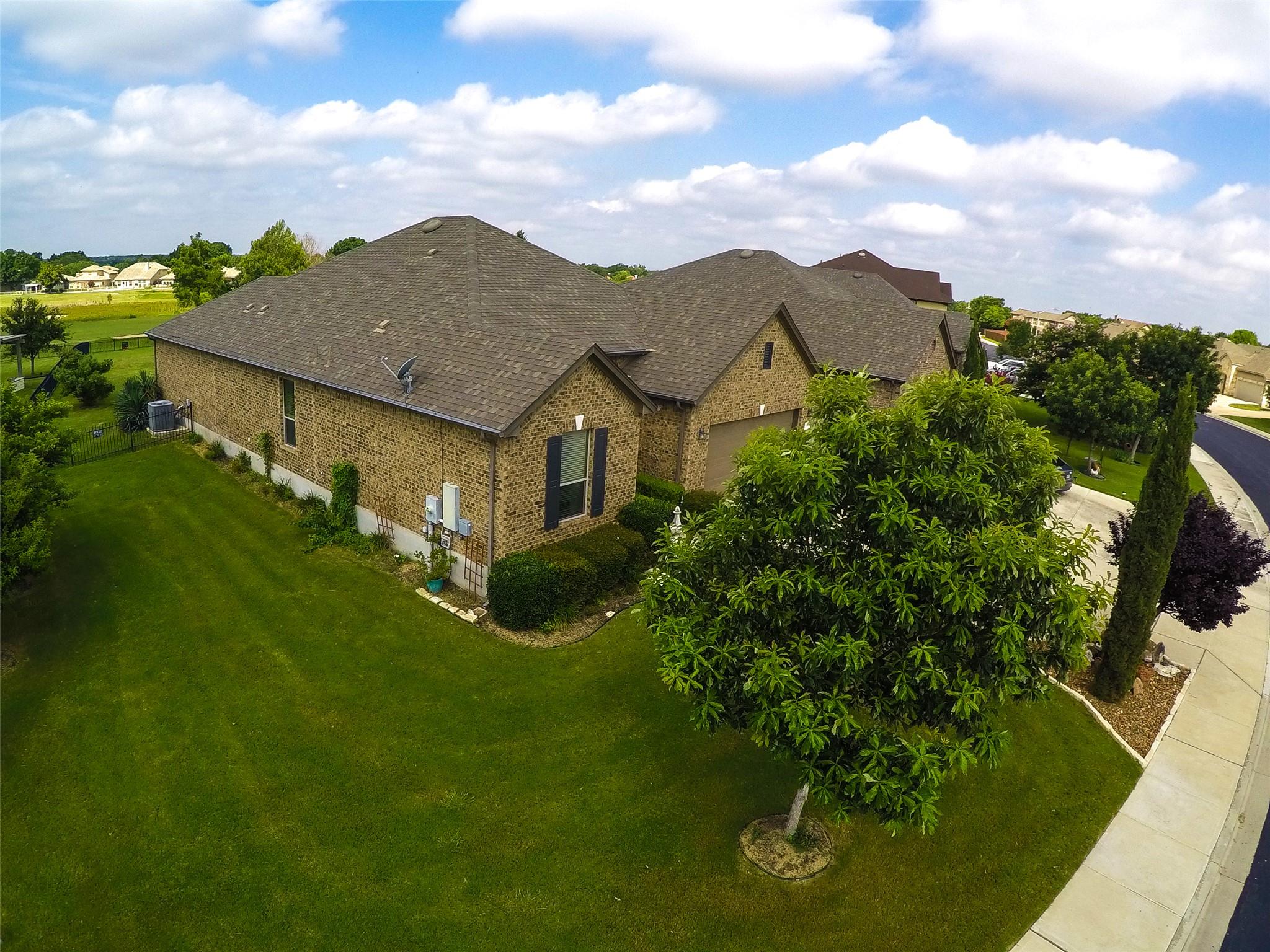 31428 Kingsway Rd, Georgetown, TX 78628