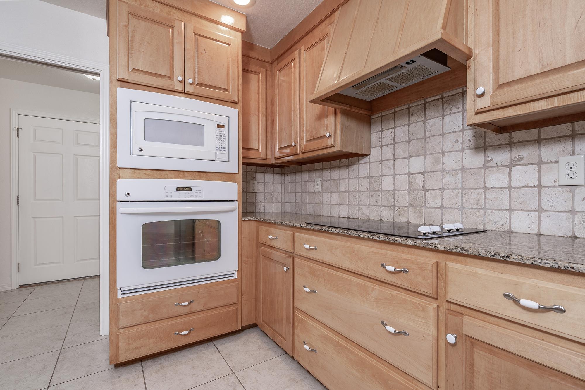 4935 Sean Patrick Gln, Temple, TX 76502