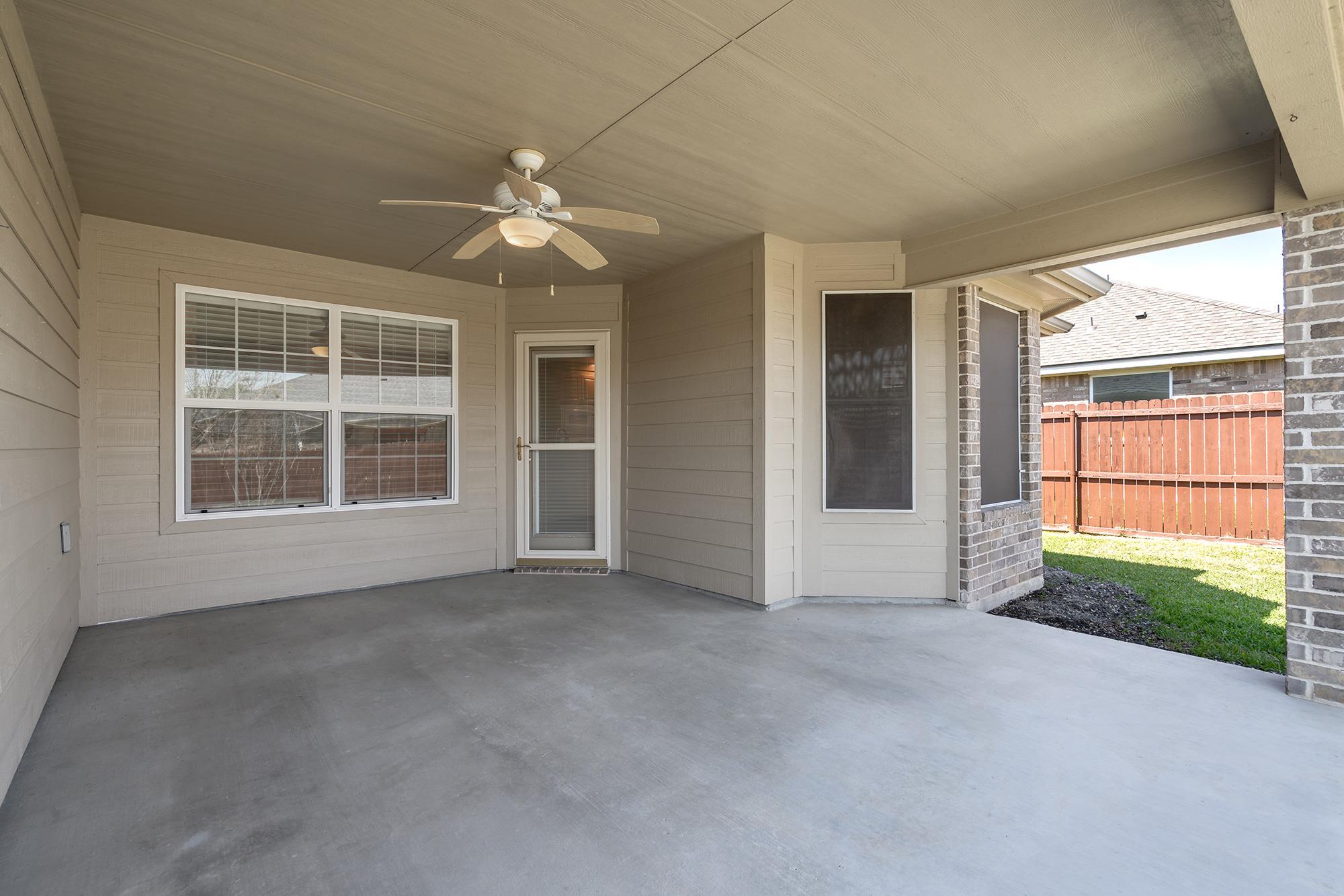 4935 Sean Patrick Gln, Temple, TX 76502