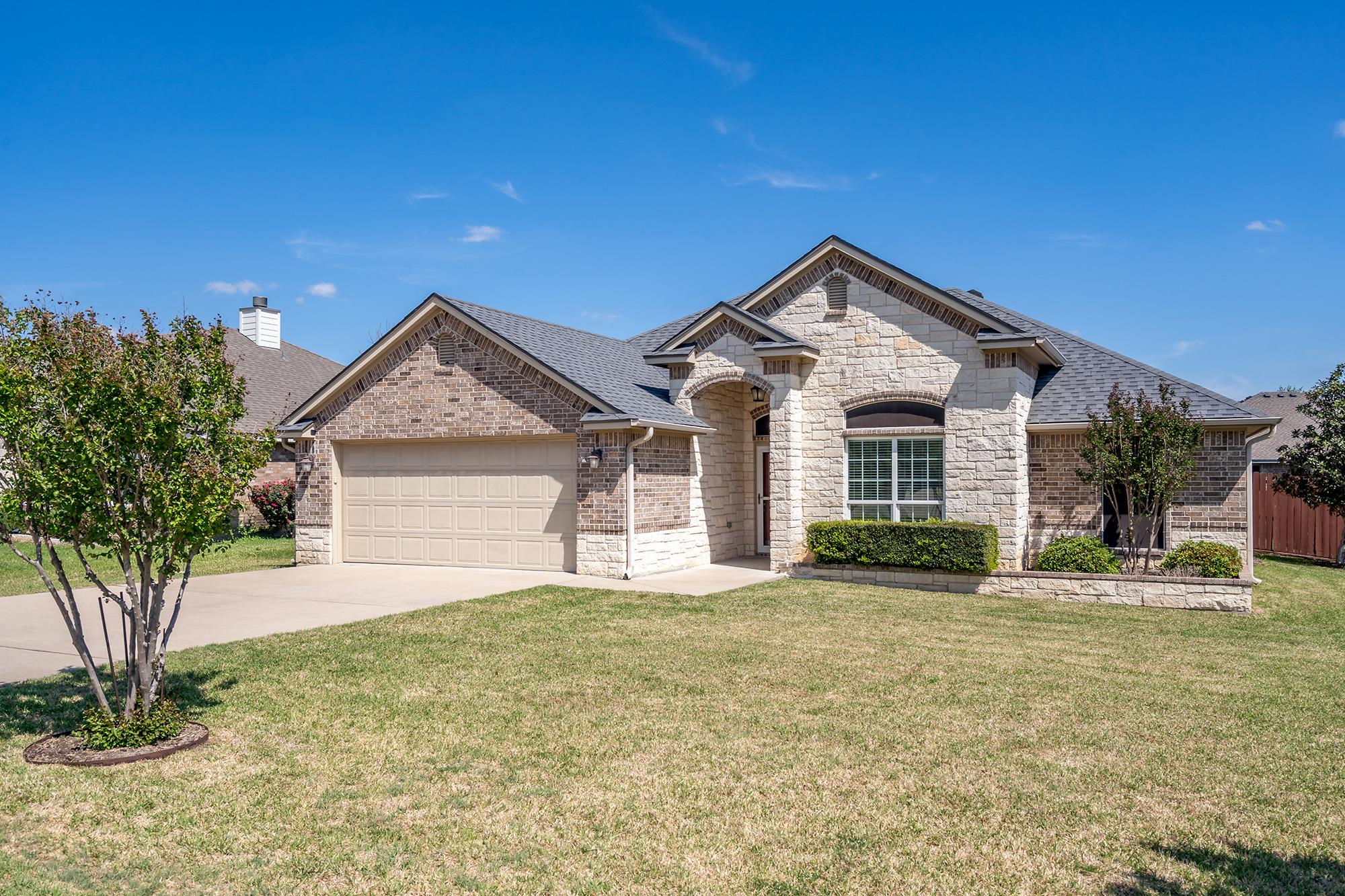 4935 Sean Patrick Gln, Temple, TX 76502