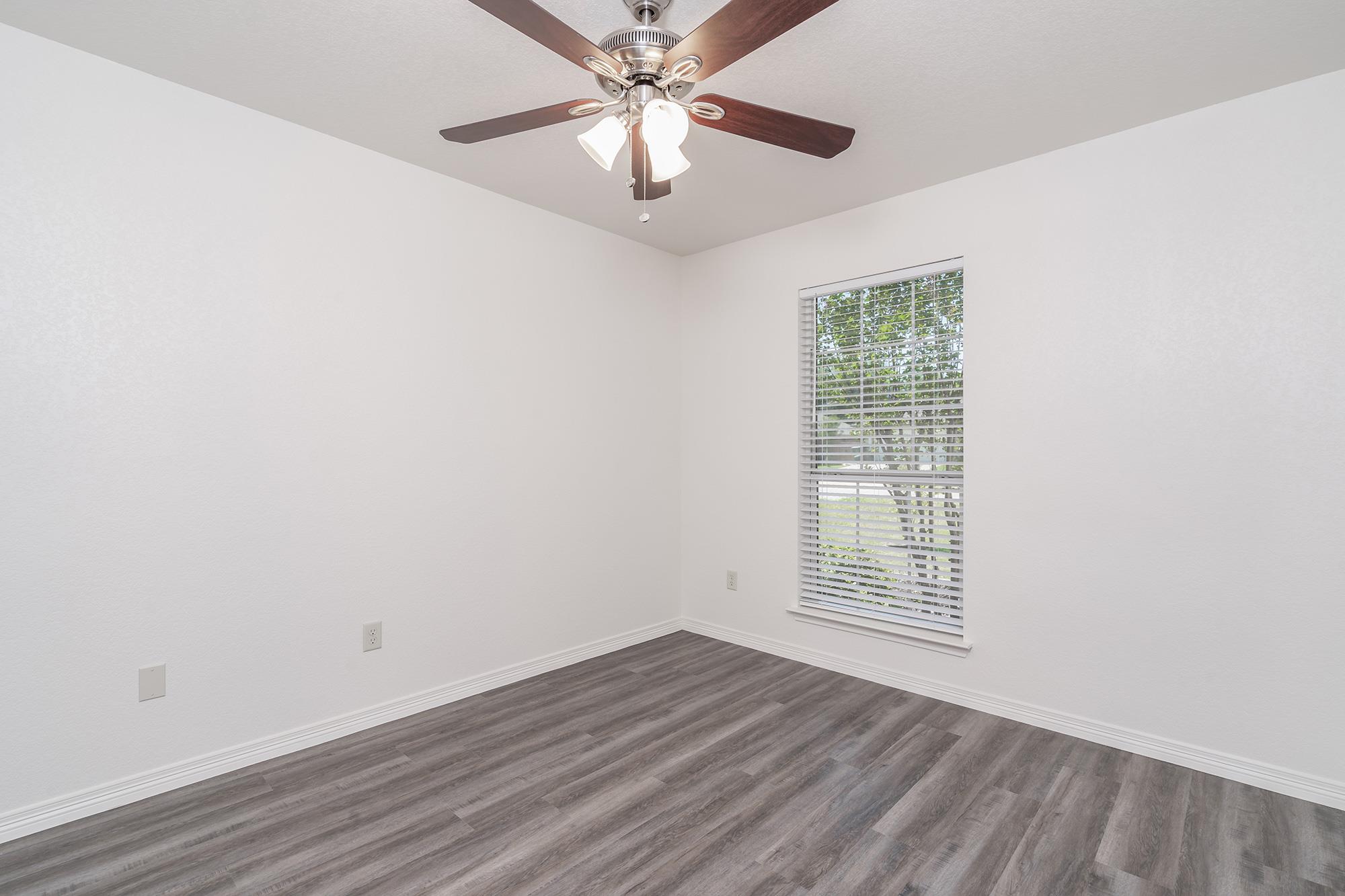 4935 Sean Patrick Gln, Temple, TX 76502