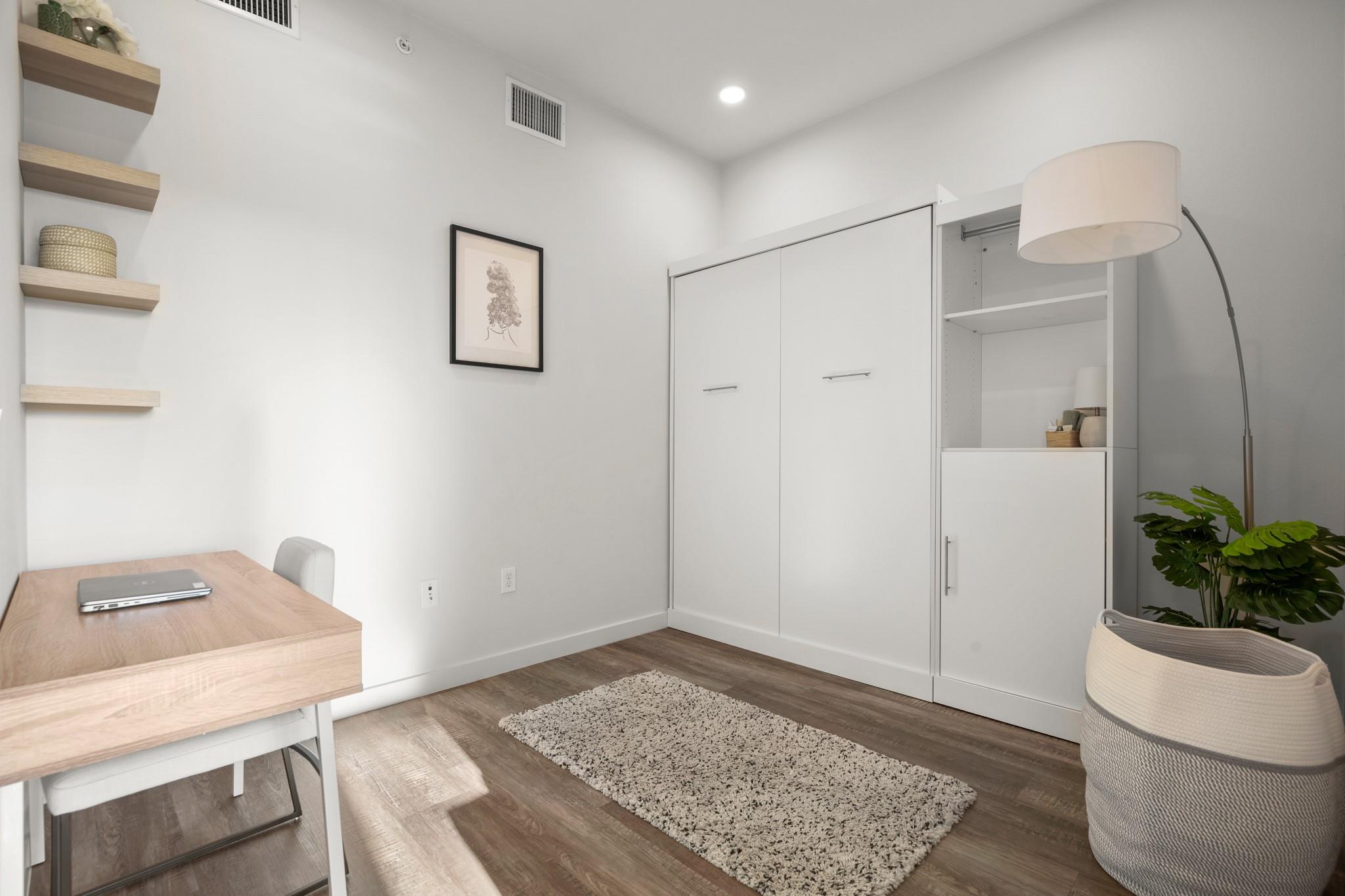 4004 Banister Ln # 202, Austin, TX 78704