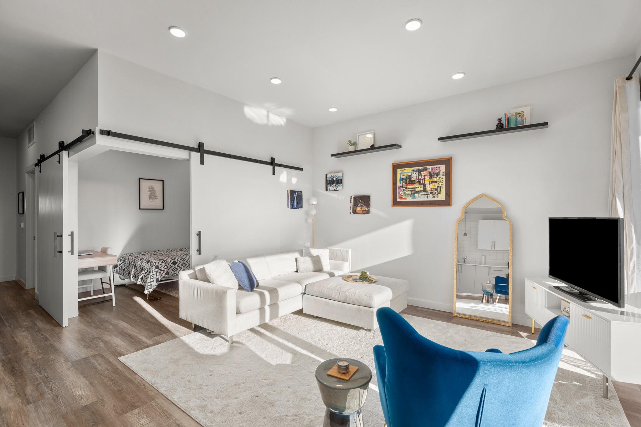 4004 Banister Ln # 202, Austin, TX 78704