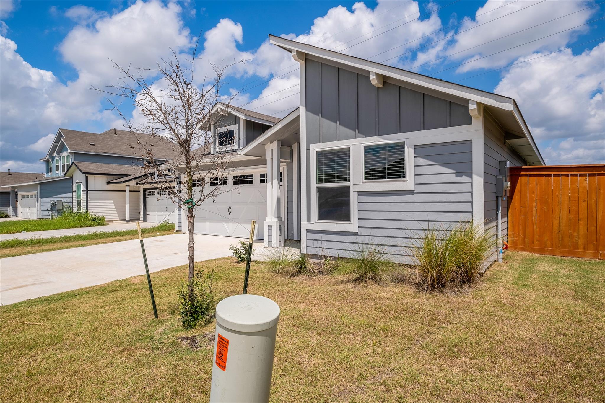 217 Spiny Lizard Ln, San Marcos, TX 78666