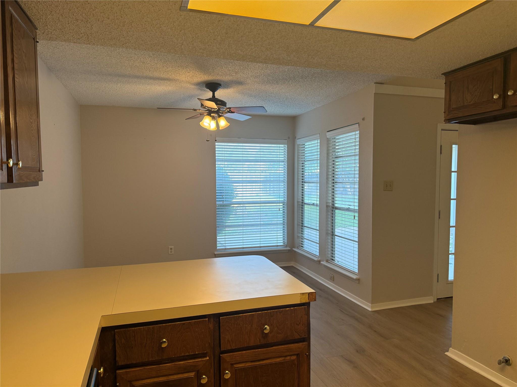 1401 Wood Rock Dr, Round Rock, TX 78681