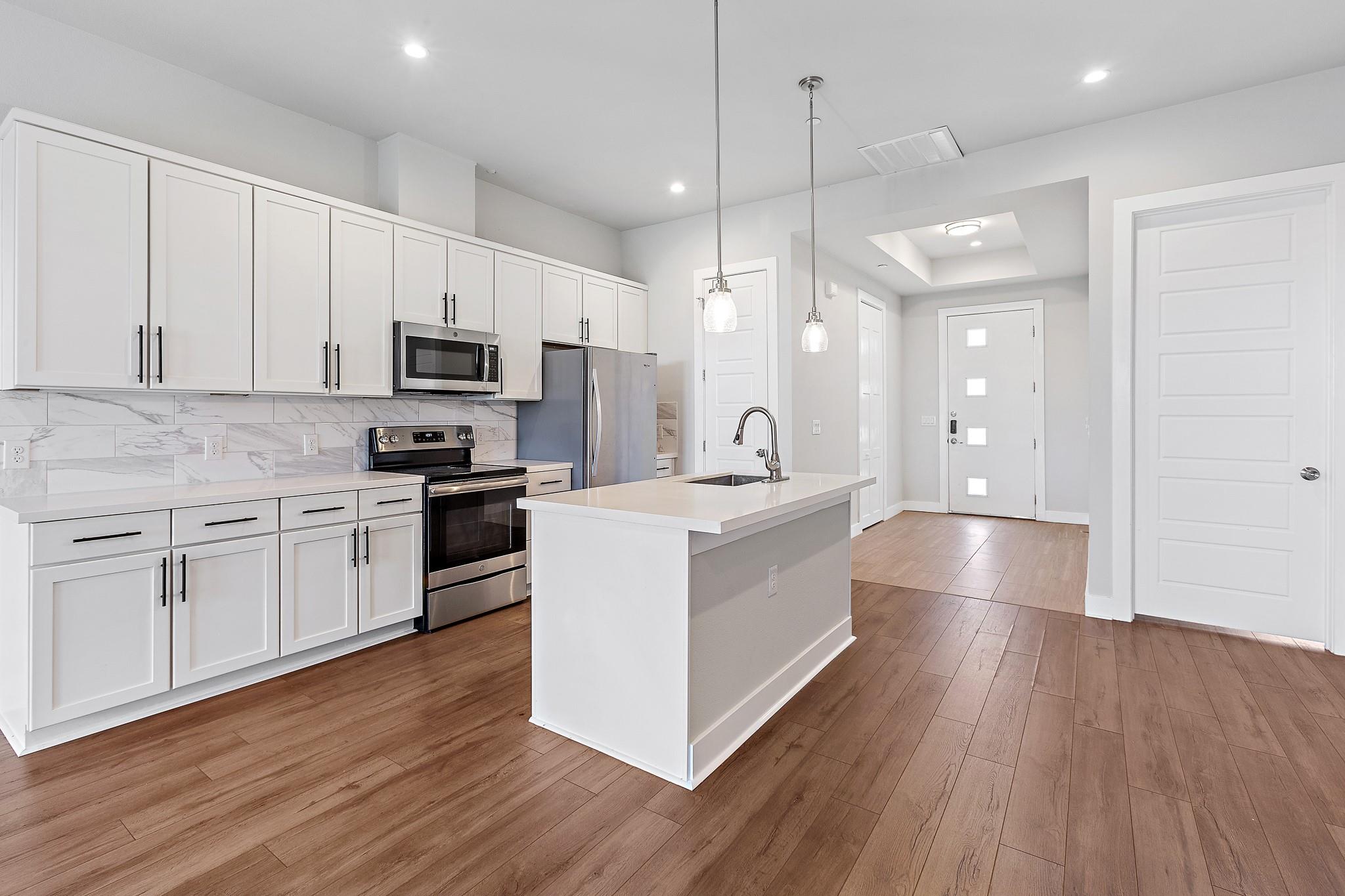 4507 E Martin Luther King Jr Blvd # 133, Austin, TX 78721