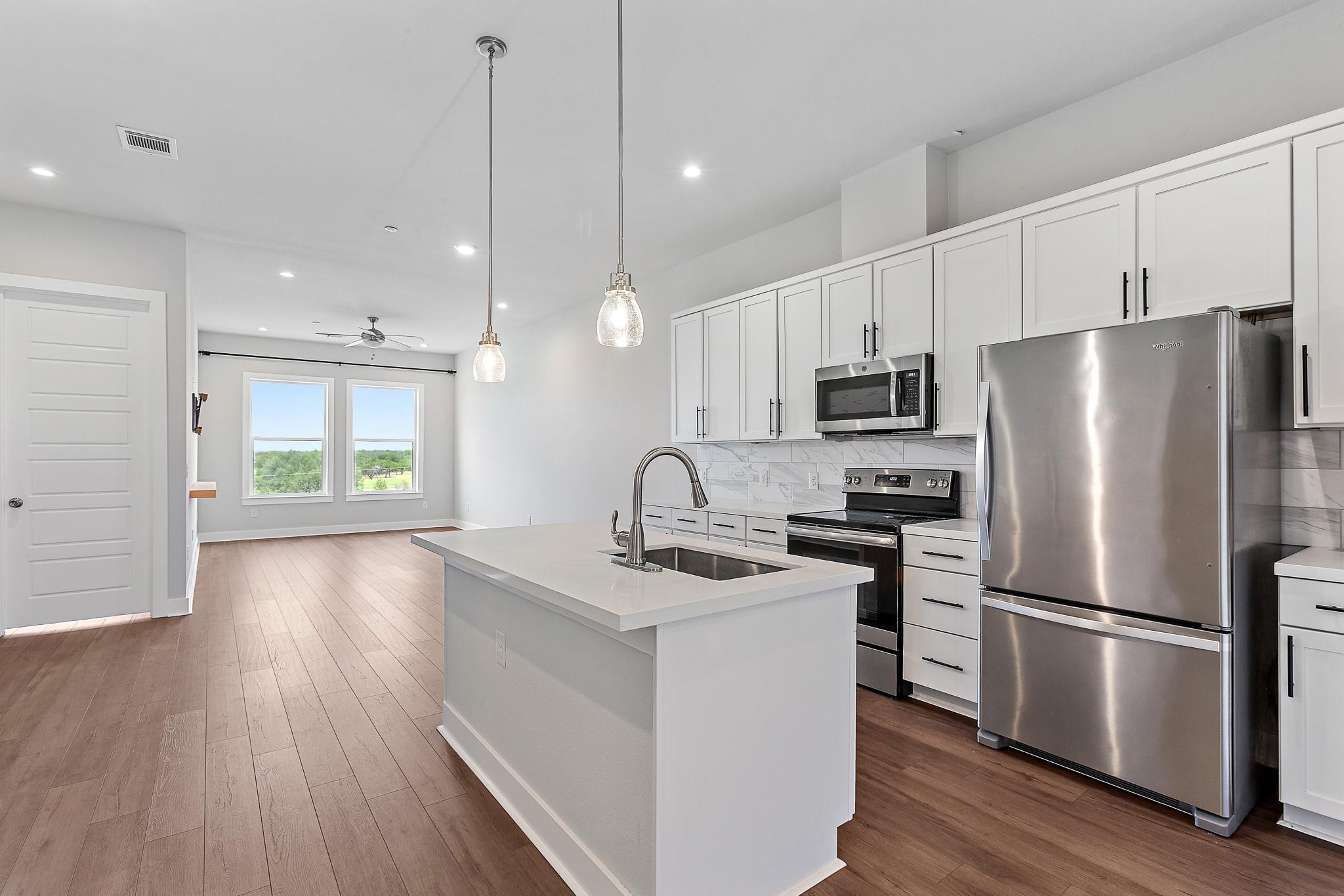 4507 E Martin Luther King Jr Blvd # 133, Austin, TX 78721