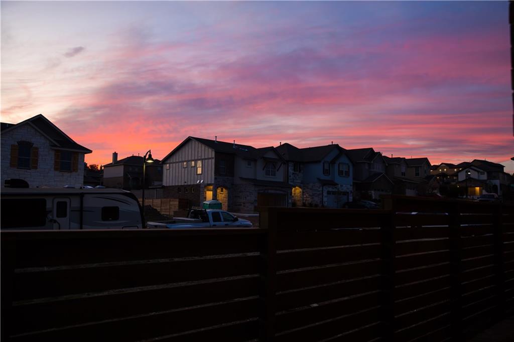 3651 Sandy Brook Dr # 303, Round Rock, TX 78665