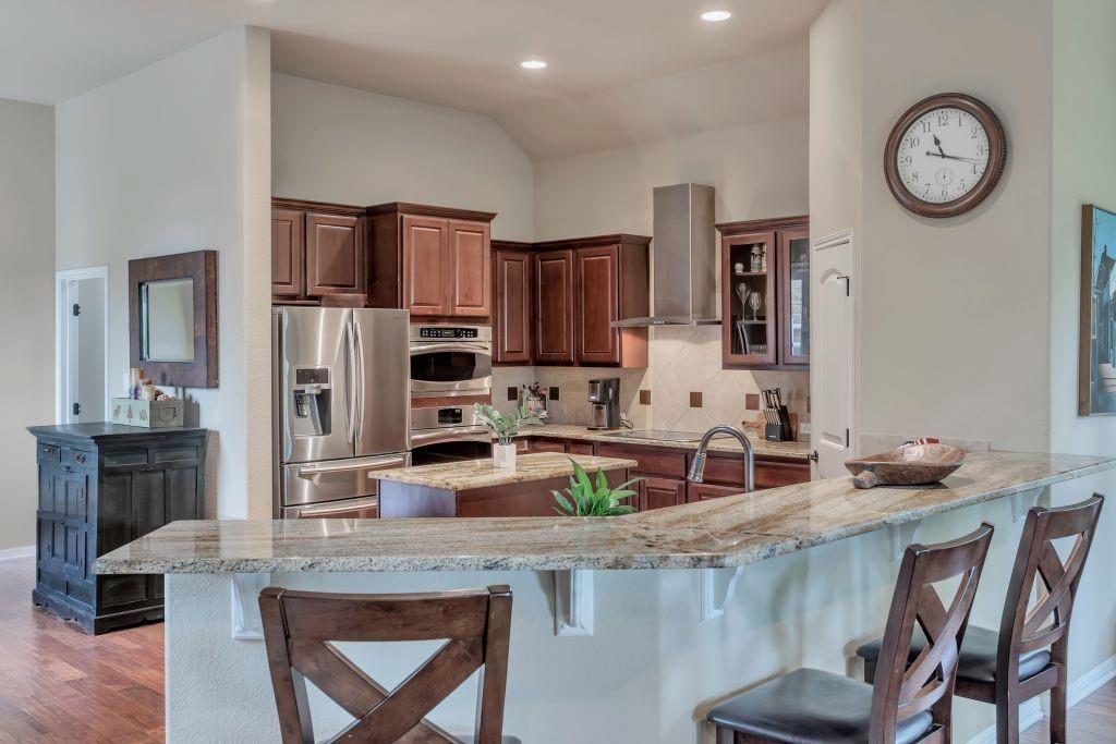 303 Palos Verdes Dr, Lakeway, TX 78734