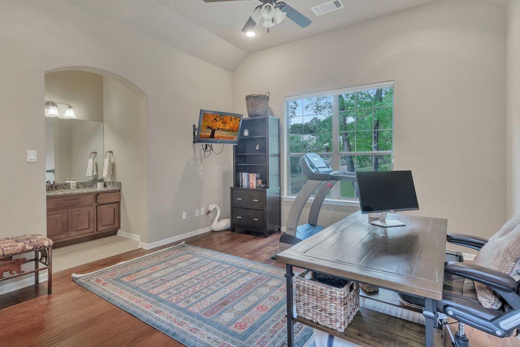 303 Palos Verdes Dr, Lakeway, TX 78734