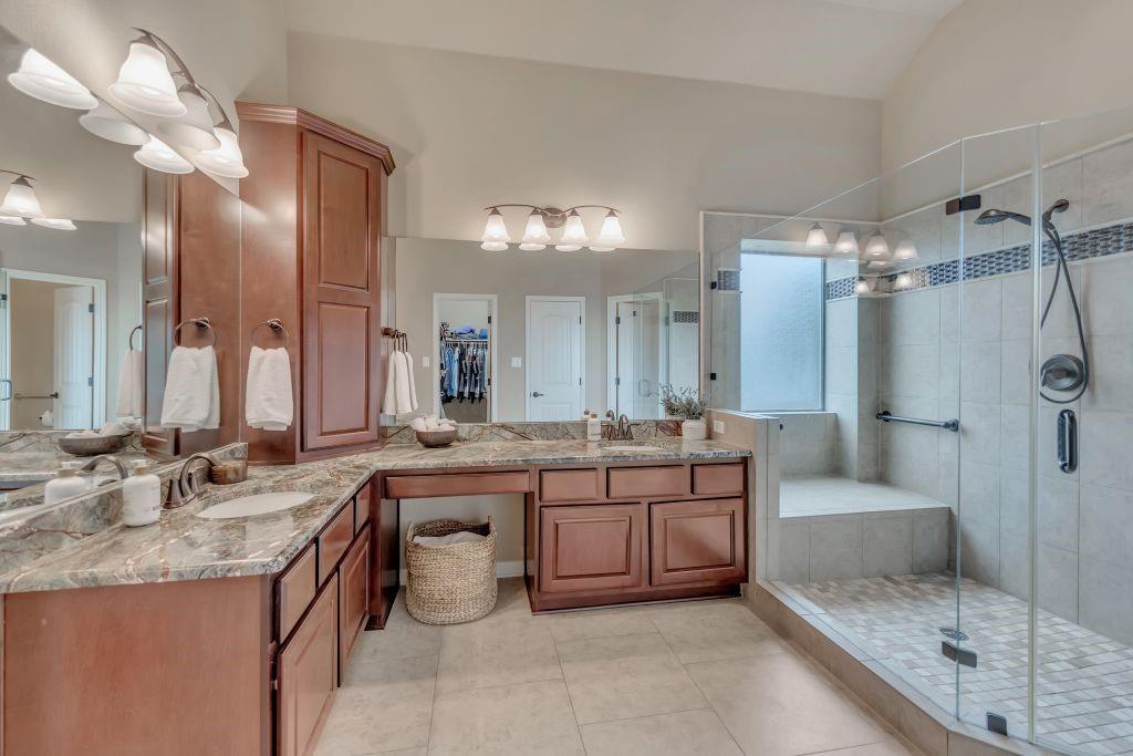 303 Palos Verdes Dr, Lakeway, TX 78734