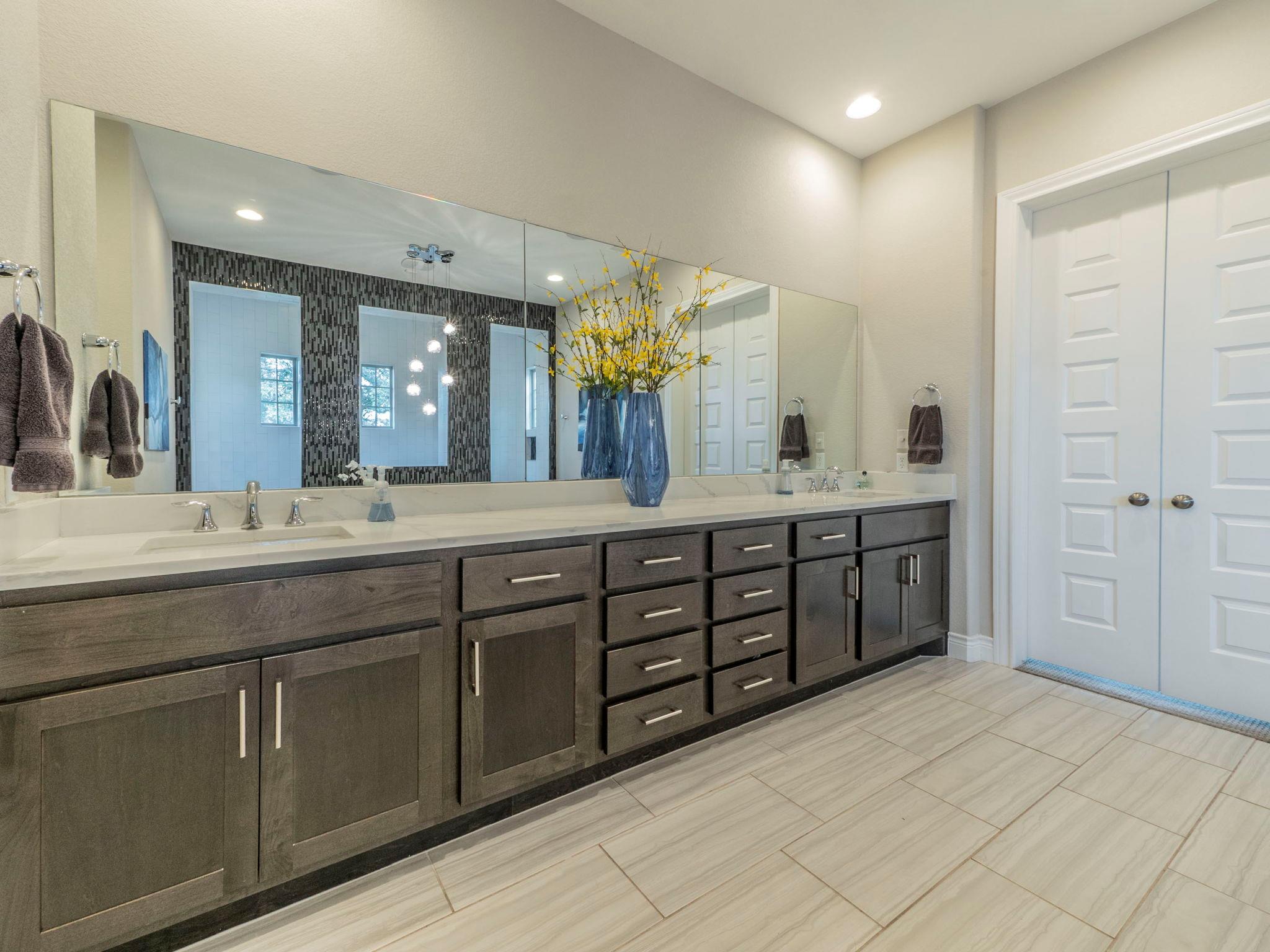 205 Standing Oak Dr, Georgetown, TX 78633